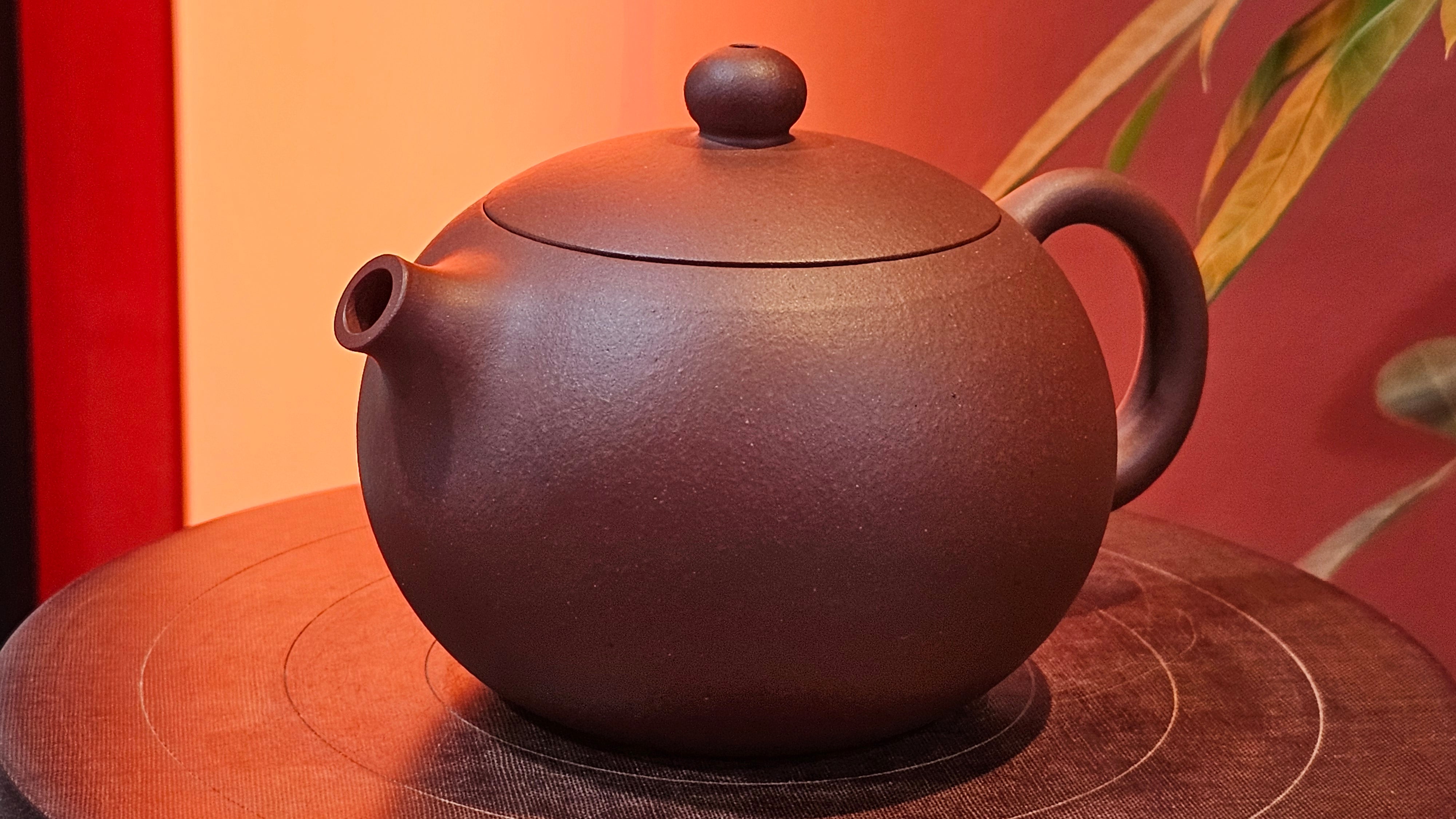 Xi Shi 西施, 219.1ml, Di Cao Qing Zi Ni 底槽青紫泥, by Craftsman Gu Xiao Ming 顾小明 ~ Congratulations to Mr G., 1347hrs 4th June 2025, Monument, CO.