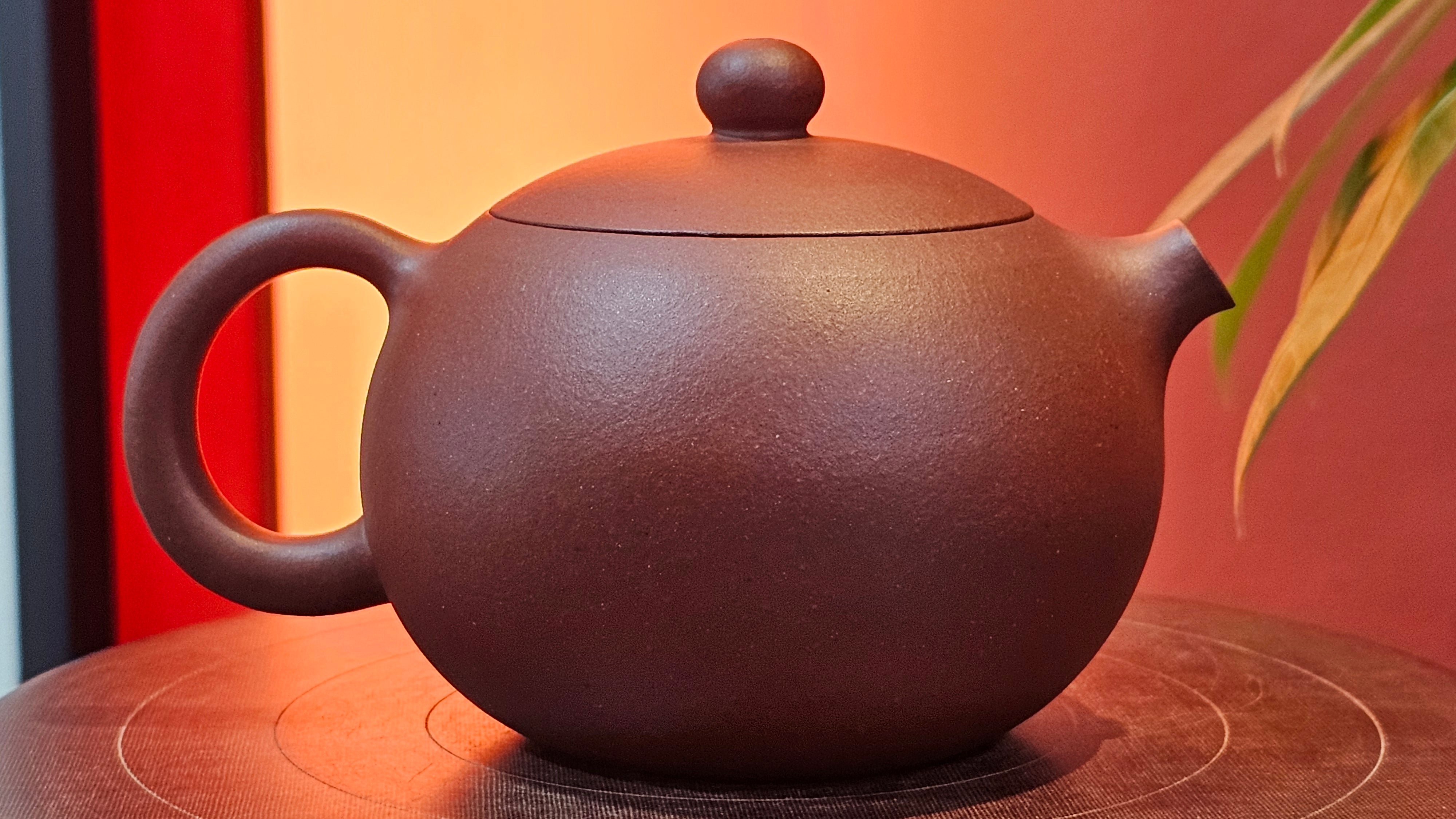 Xi Shi 西施, 219.1ml, Di Cao Qing Zi Ni 底槽青紫泥, by Craftsman Gu Xiao Ming 顾小明 ~ Congratulations to Mr G., 1347hrs 4th June 2025, Monument, CO.