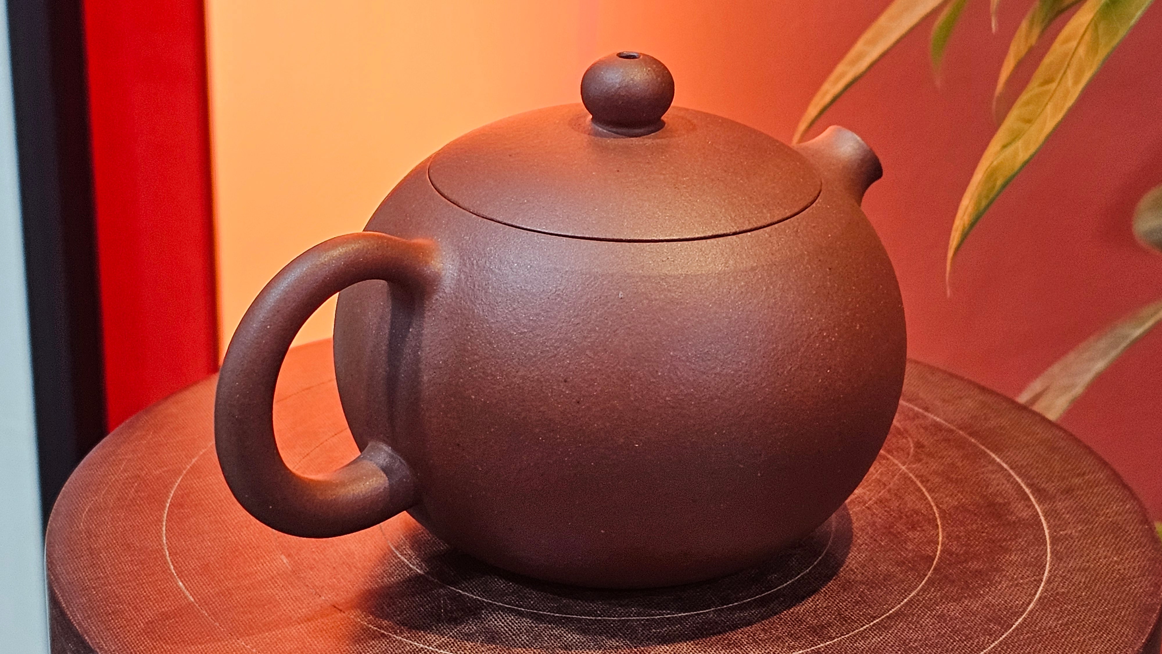 Xi Shi 西施, 219.1ml, Di Cao Qing Zi Ni 底槽青紫泥, by Craftsman Gu Xiao Ming 顾小明 ~ Congratulations to Mr G., 1347hrs 4th June 2025, Monument, CO.