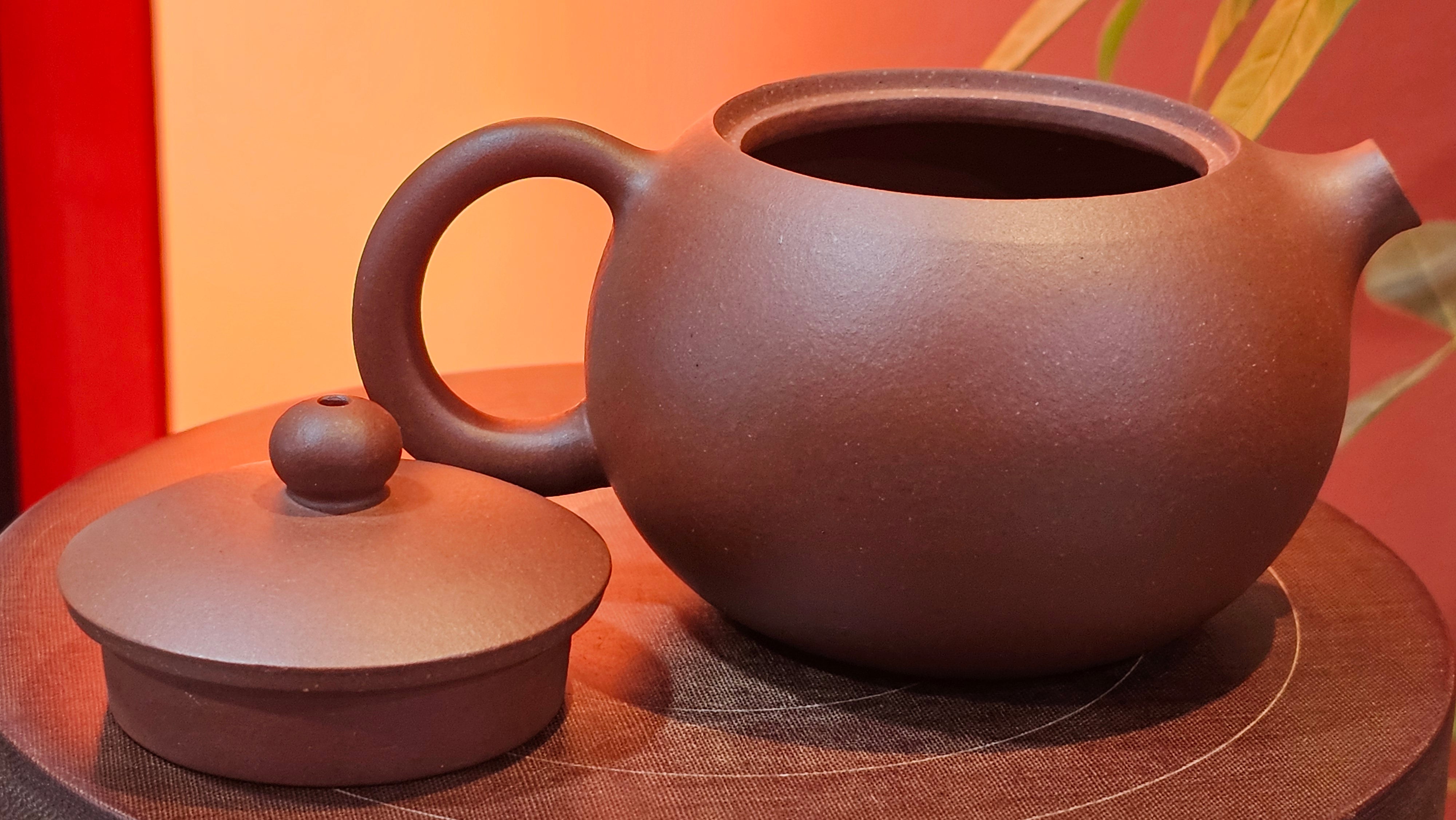 Xi Shi 西施, 219.1ml, Di Cao Qing Zi Ni 底槽青紫泥, by Craftsman Gu Xiao Ming 顾小明 ~ Congratulations to Mr G., 1347hrs 4th June 2025, Monument, CO.