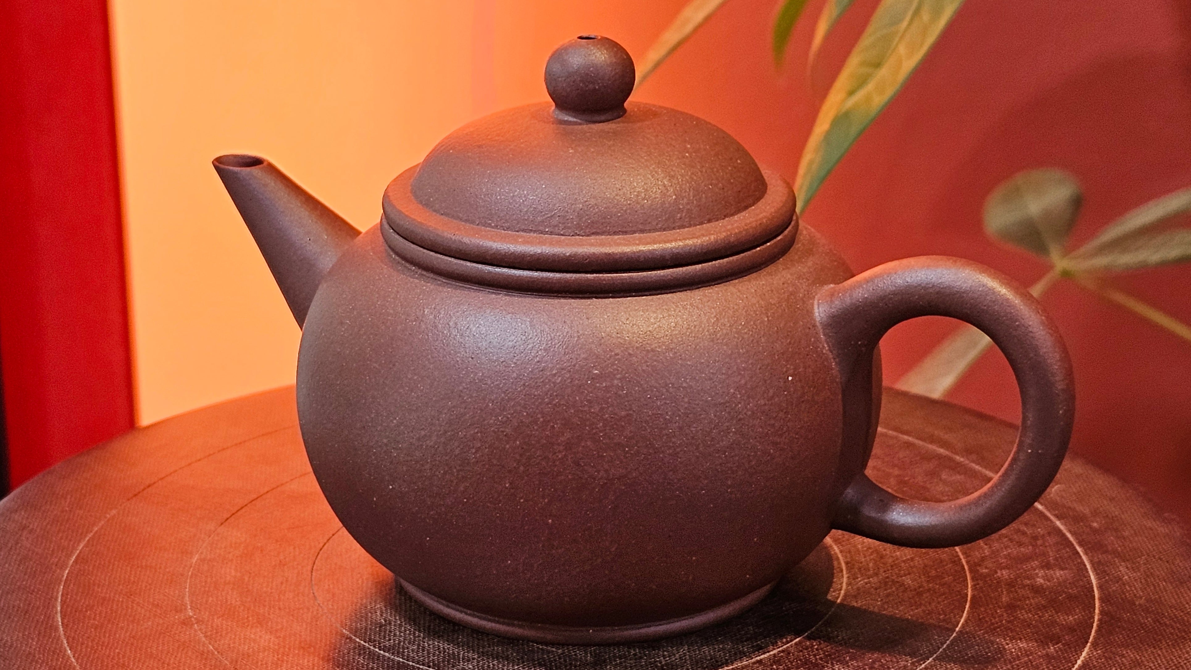 Shui Ping 水平, 163.9ml, Di Cao Qing Zi Ni 底槽青紫泥, by Craftsman Zhao Huai Xu 赵怀须。