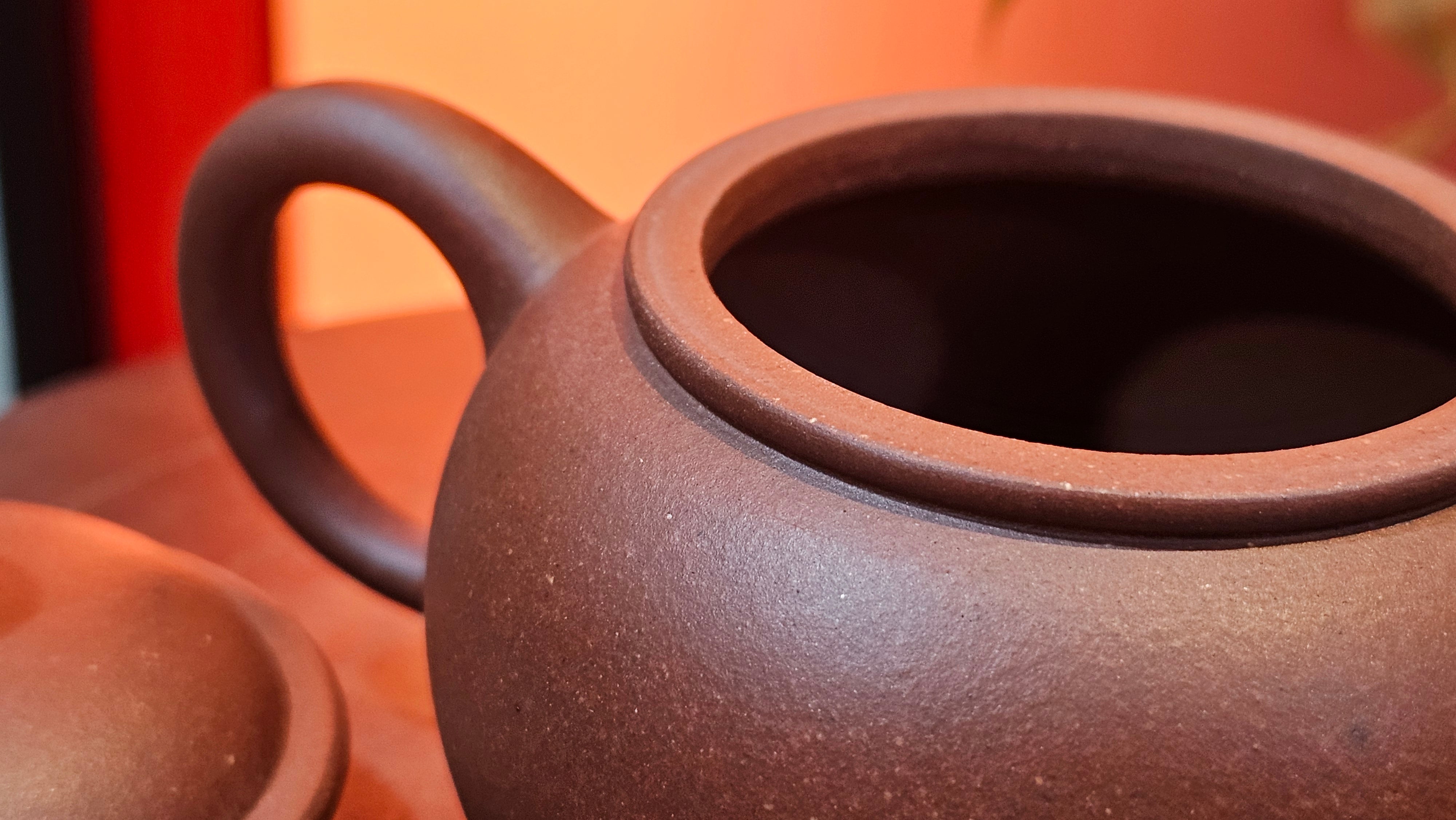 Shui Ping 水平, 163.9ml, Di Cao Qing Zi Ni 底槽青紫泥, by Craftsman Zhao Huai Xu 赵怀须。