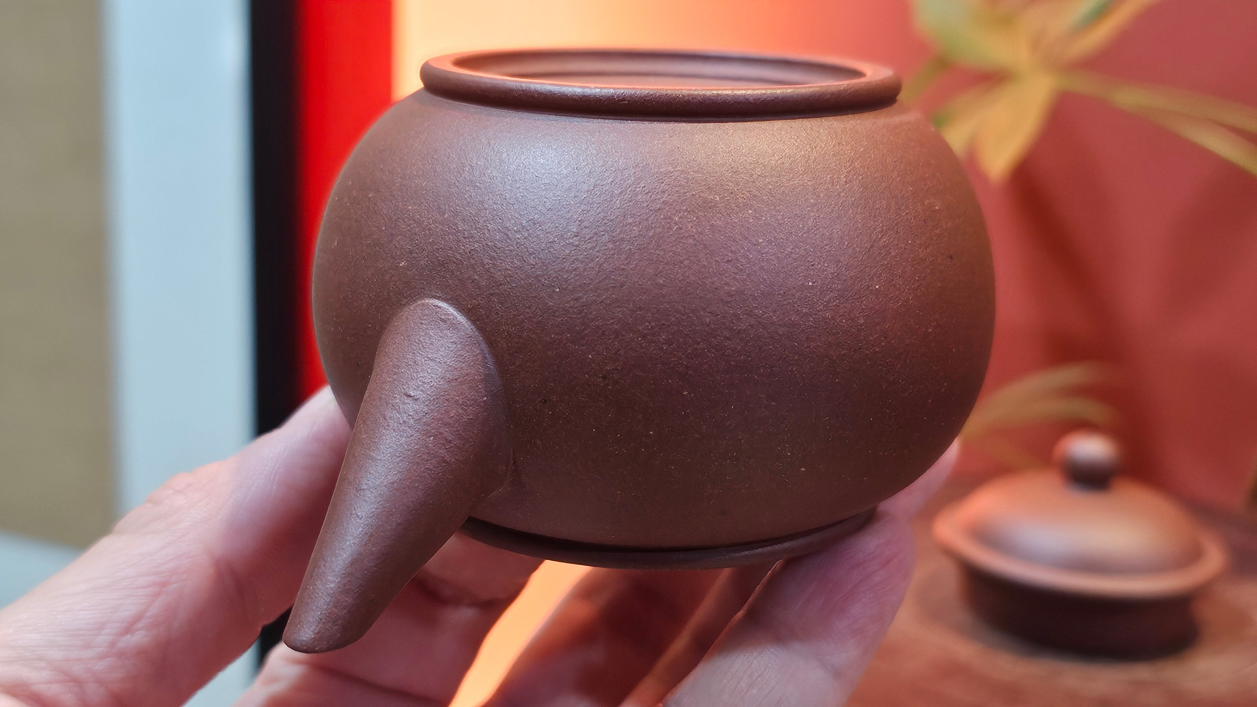 Shui Ping 水平, 163.9ml, Di Cao Qing Zi Ni 底槽青紫泥, by Craftsman Zhao Huai Xu 赵怀须。