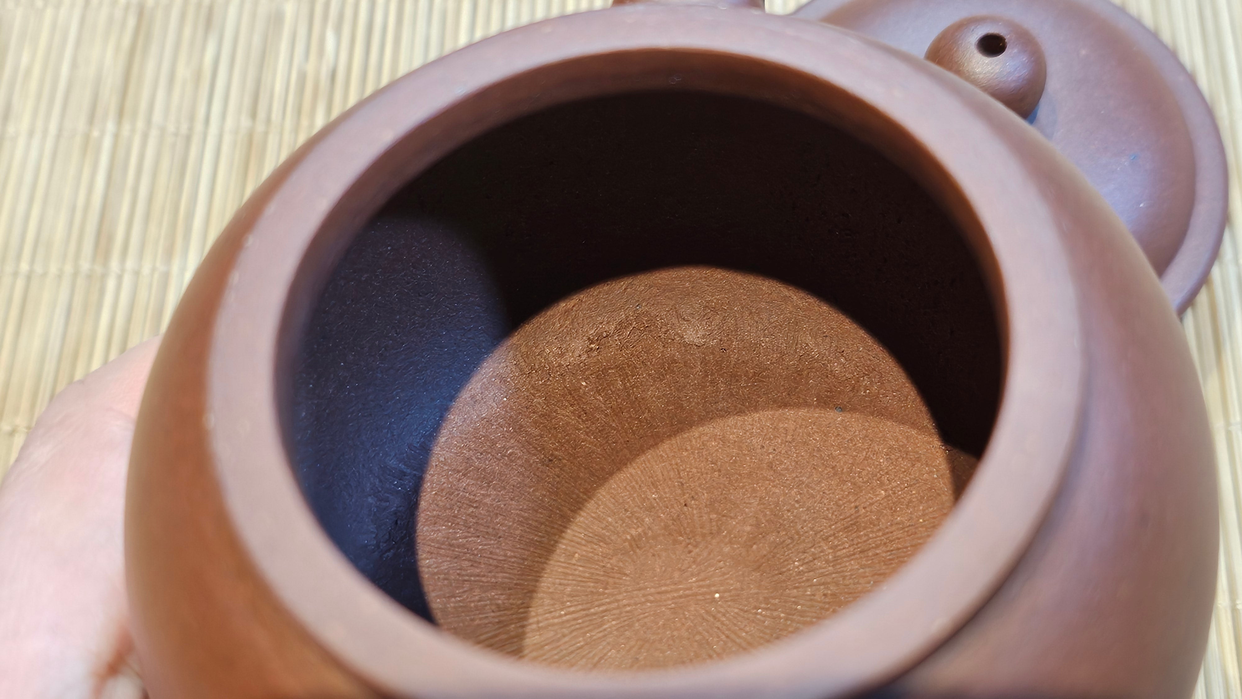 Shui Ping 水平, 163.9ml, Di Cao Qing Zi Ni 底槽青紫泥, by Craftsman Zhao Huai Xu 赵怀须。