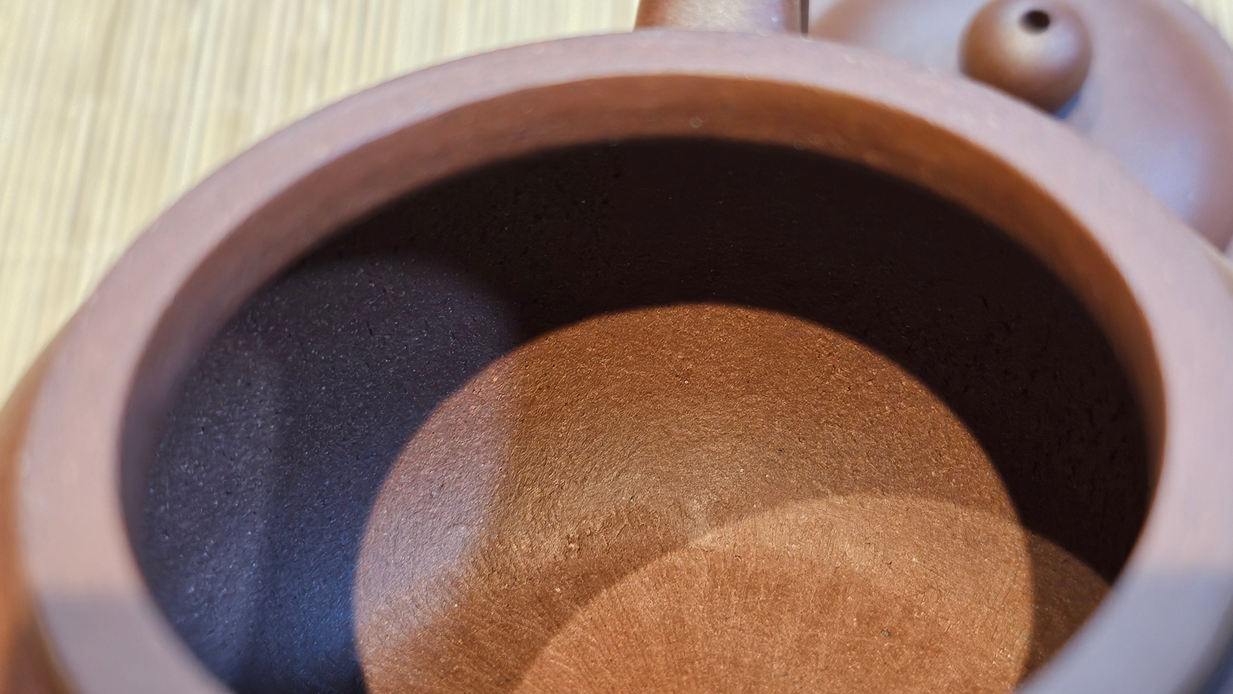 Shui Ping 水平, 163.9ml, Di Cao Qing Zi Ni 底槽青紫泥, by Craftsman Zhao Huai Xu 赵怀须。