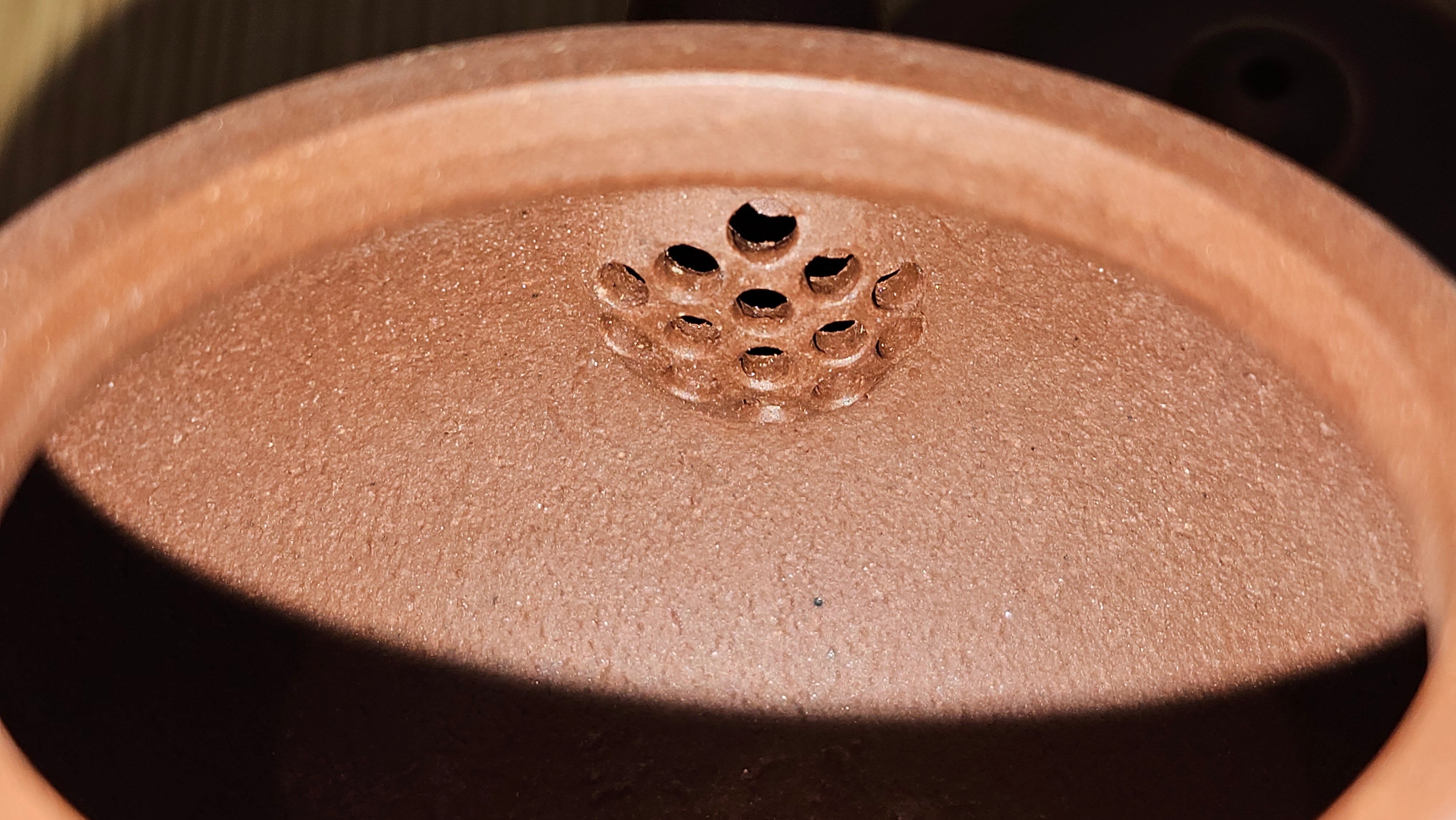 Shui Ping 水平, 163.9ml, Di Cao Qing Zi Ni 底槽青紫泥, by Craftsman Zhao Huai Xu 赵怀须。