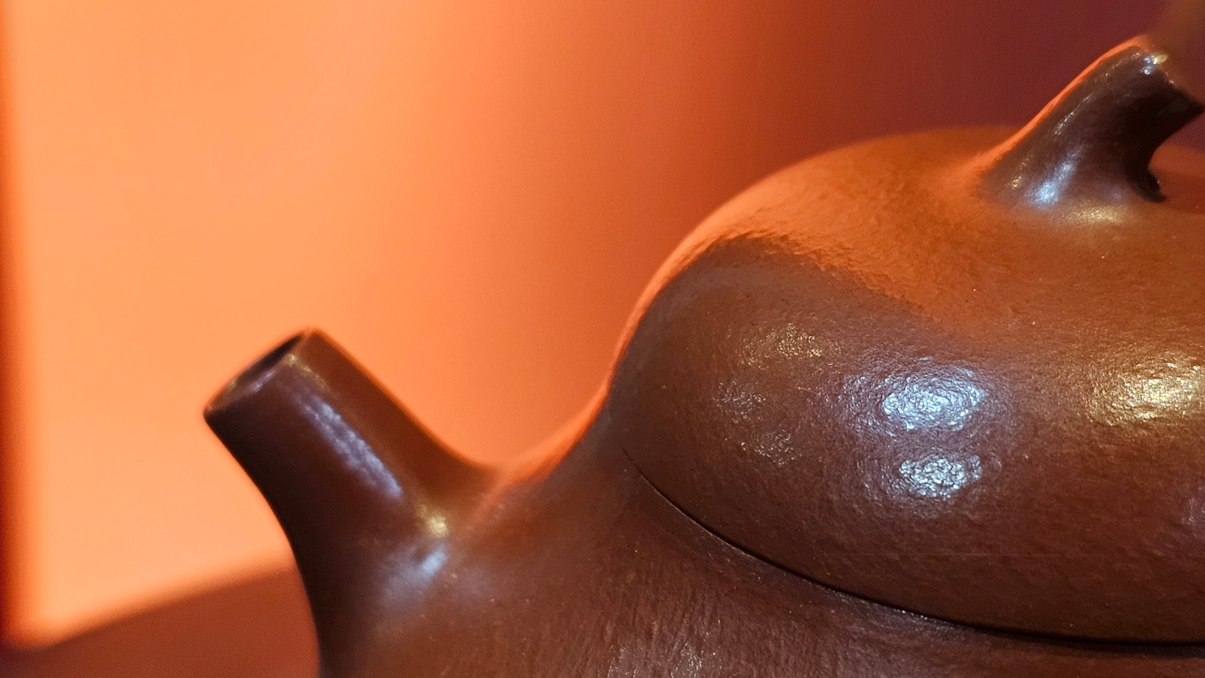 Qie Gua 茄瓜, 142.6ml, Xiao Mei Yao Zhu Ni 小煤窑朱泥,  by our Collaborative Craftsman Wang Hui 王慧。