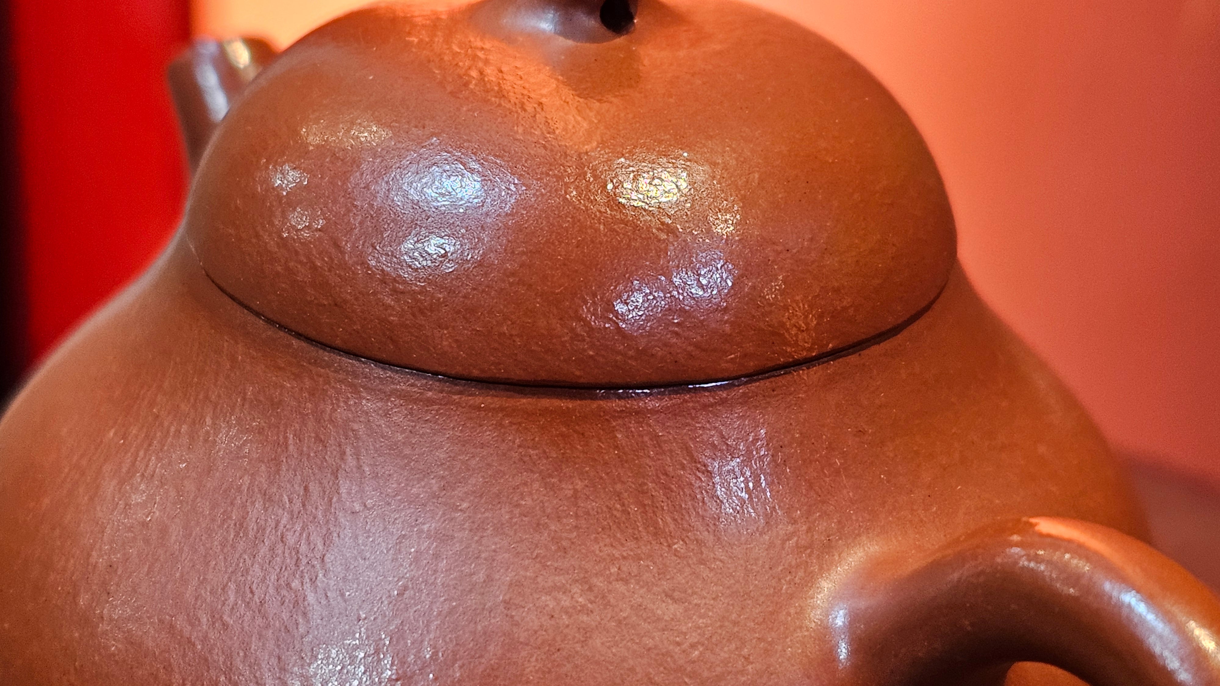 Qie Gua 茄瓜, 142.6ml, Xiao Mei Yao Zhu Ni 小煤窑朱泥,  by our Collaborative Craftsman Wang Hui 王慧。