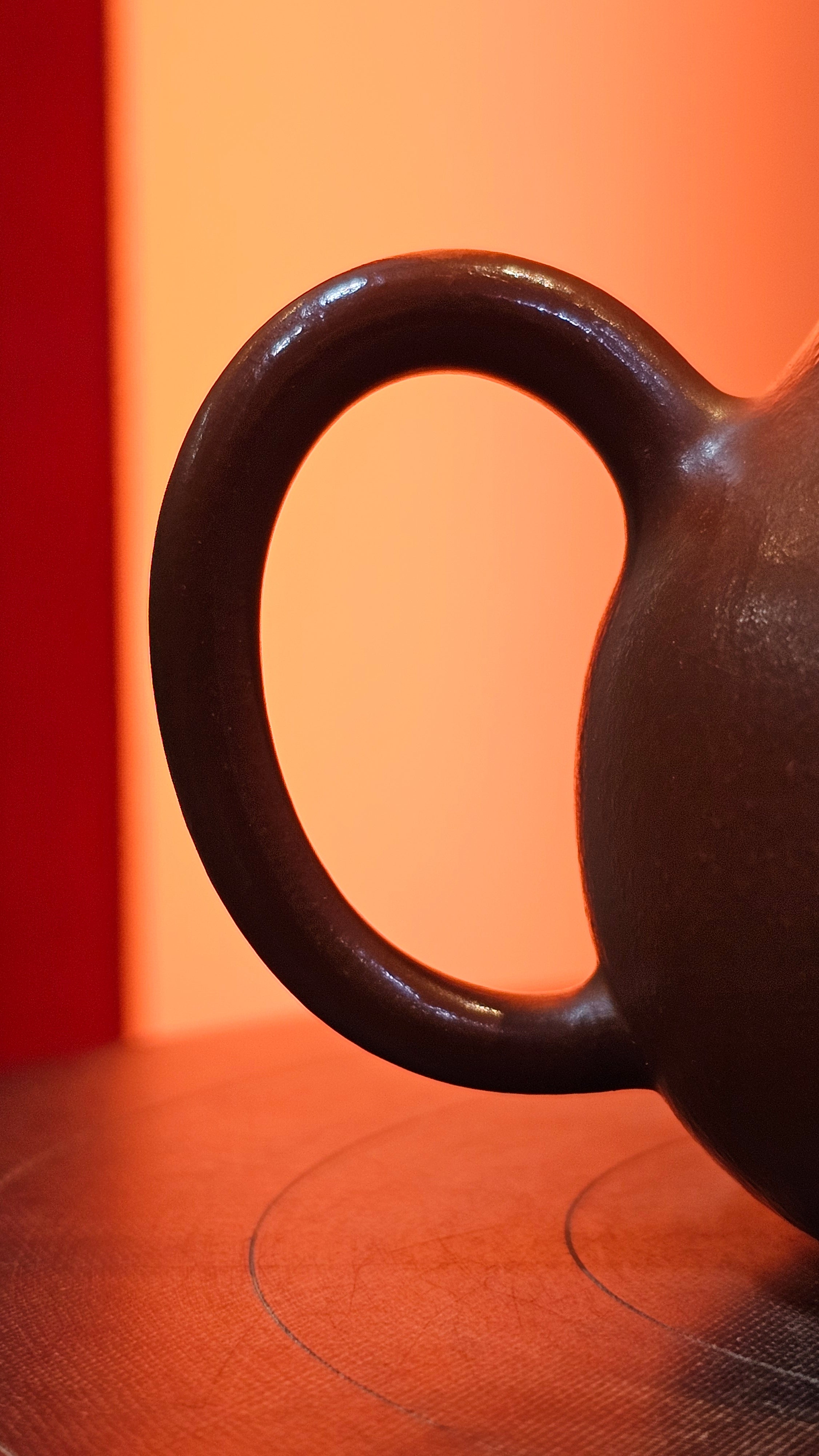 Qie Gua 茄瓜, 142.6ml, Xiao Mei Yao Zhu Ni 小煤窑朱泥,  by our Collaborative Craftsman Wang Hui 王慧。