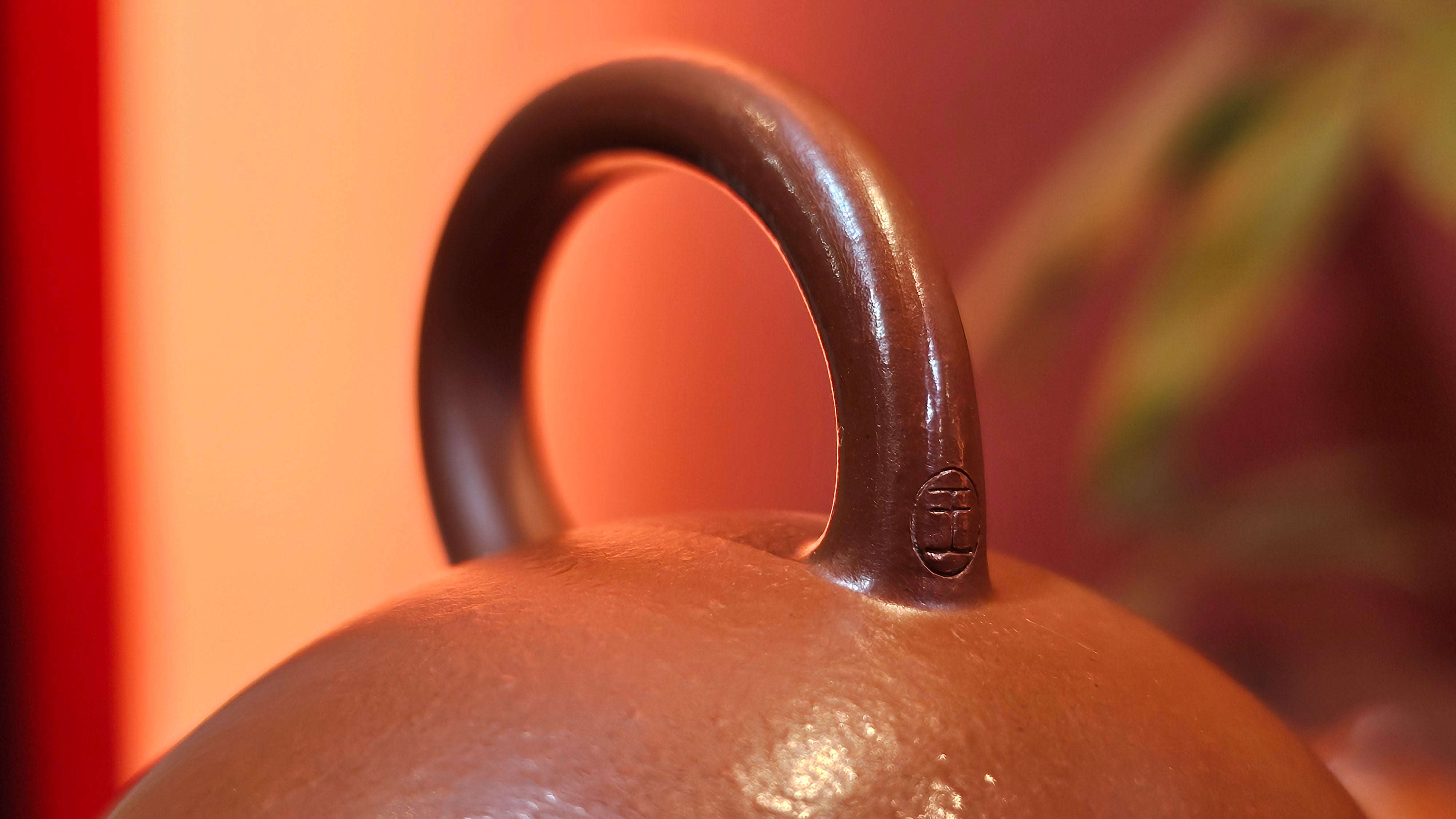 Qie Gua 茄瓜, 142.6ml, Xiao Mei Yao Zhu Ni 小煤窑朱泥,  by our Collaborative Craftsman Wang Hui 王慧。