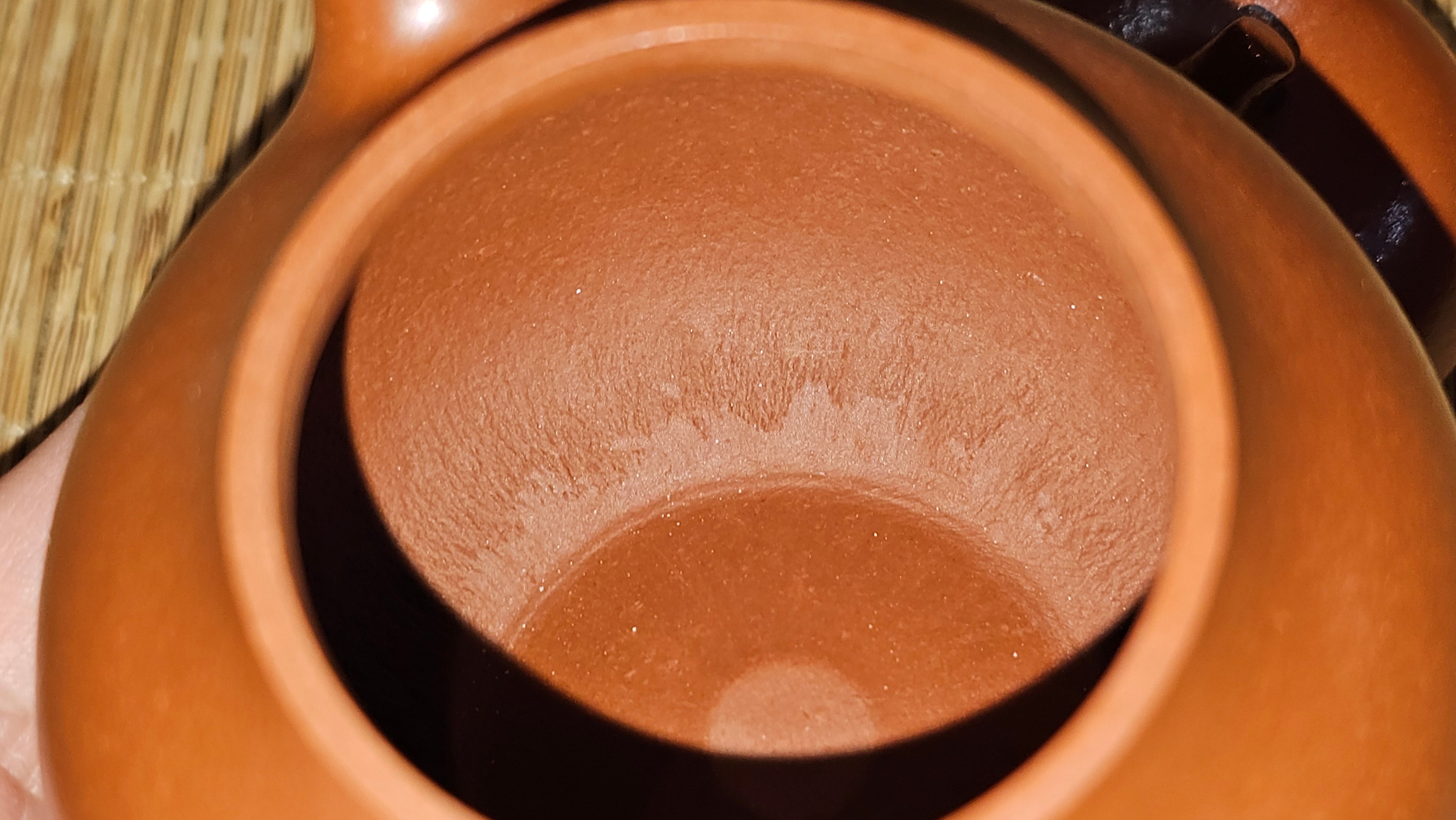 Qie Gua 茄瓜, 142.6ml, Xiao Mei Yao Zhu Ni 小煤窑朱泥,  by our Collaborative Craftsman Wang Hui 王慧。