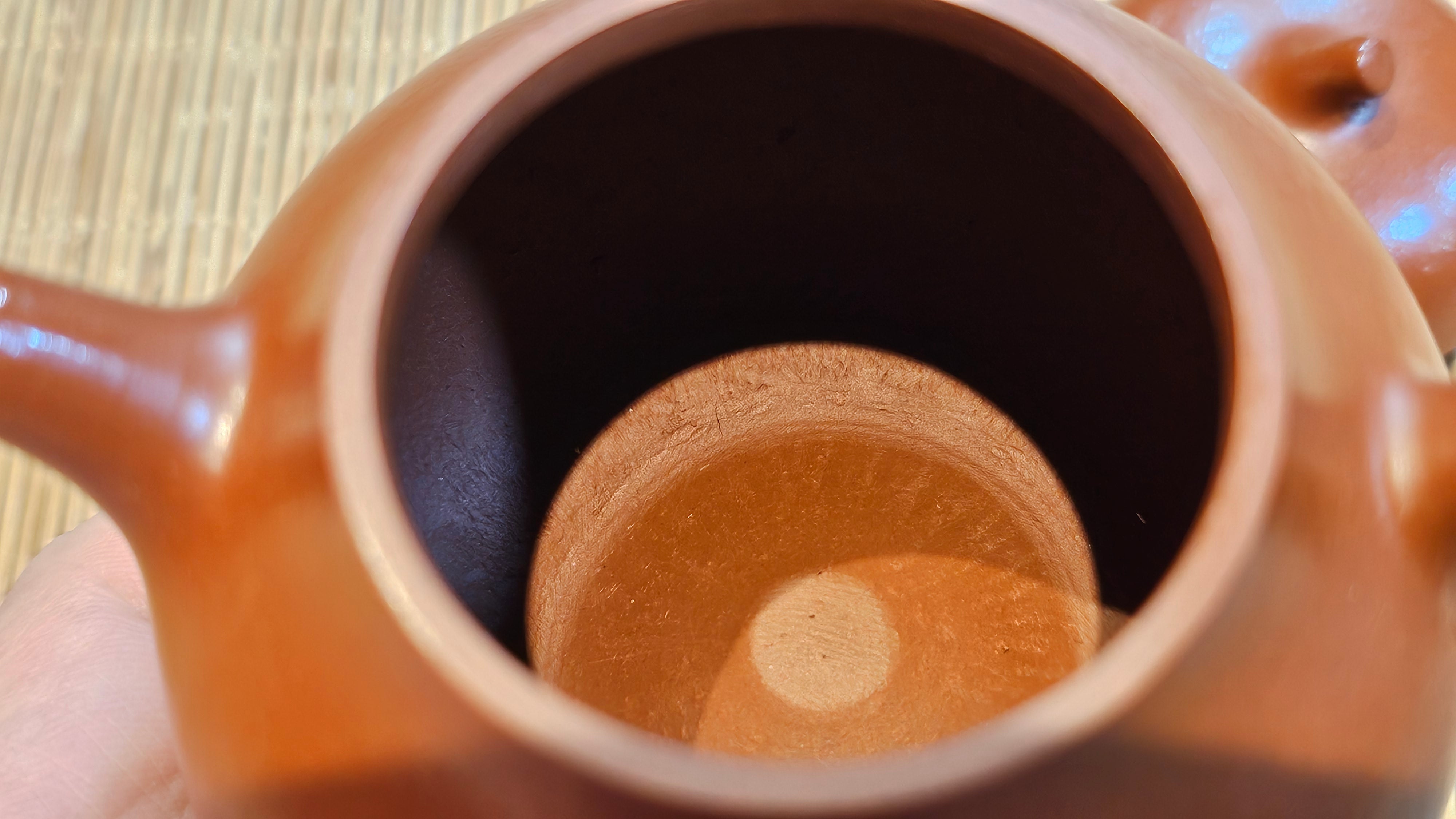 Qie Gua 茄瓜, 142.6ml, Xiao Mei Yao Zhu Ni 小煤窑朱泥,  by our Collaborative Craftsman Wang Hui 王慧。