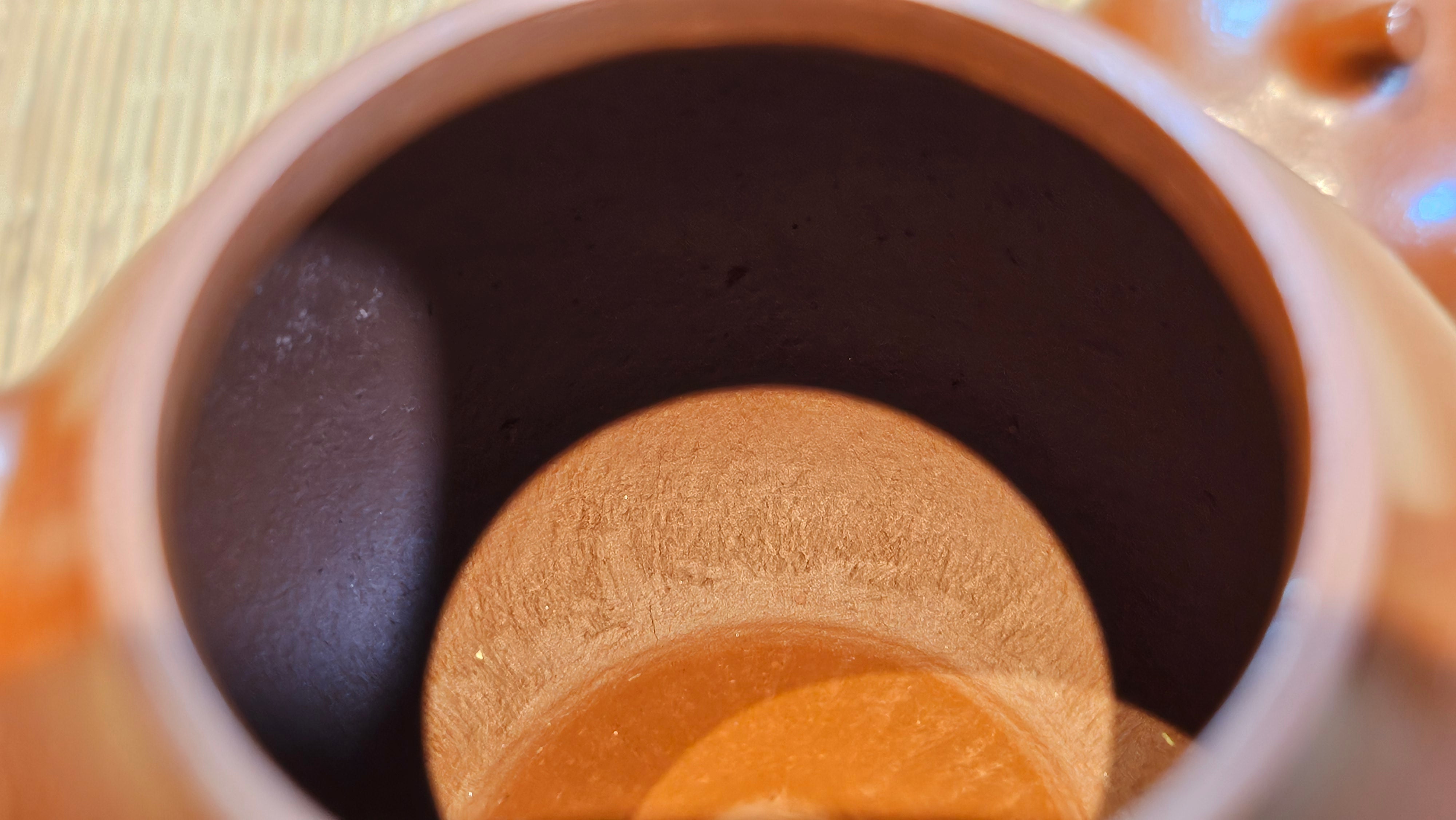 Qie Gua 茄瓜, 142.6ml, Xiao Mei Yao Zhu Ni 小煤窑朱泥,  by our Collaborative Craftsman Wang Hui 王慧。