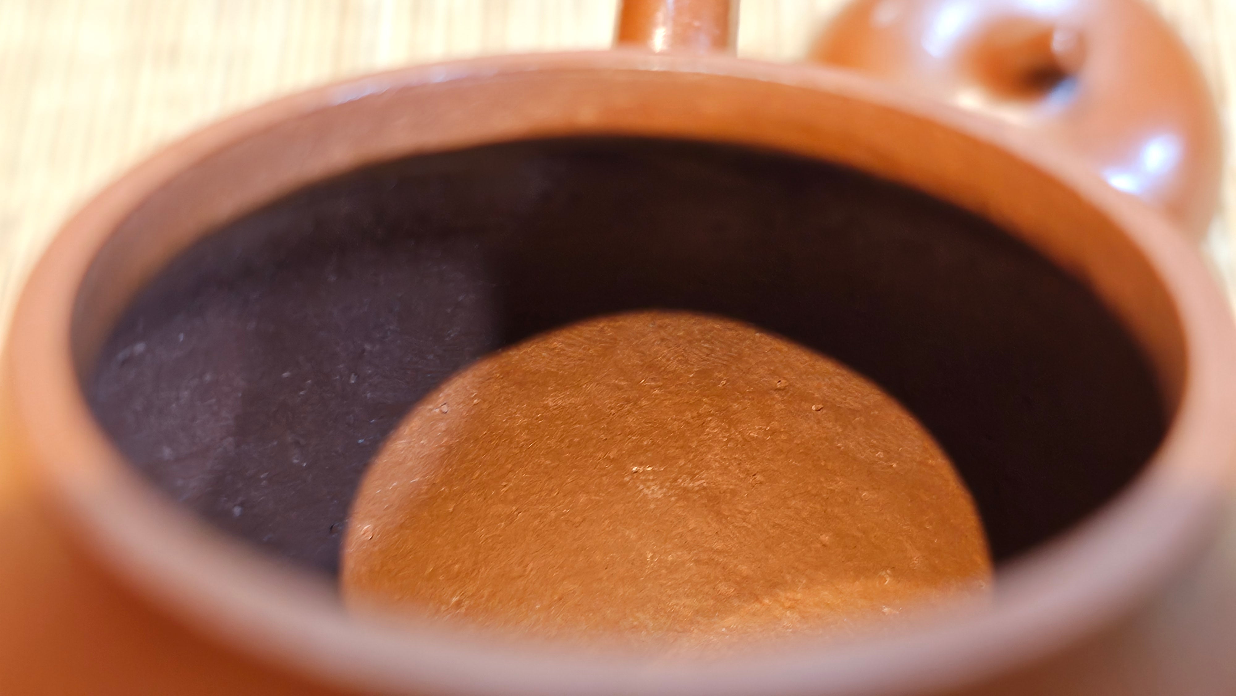 Qie Gua 茄瓜, 142.6ml, Xiao Mei Yao Zhu Ni 小煤窑朱泥,  by our Collaborative Craftsman Wang Hui 王慧。