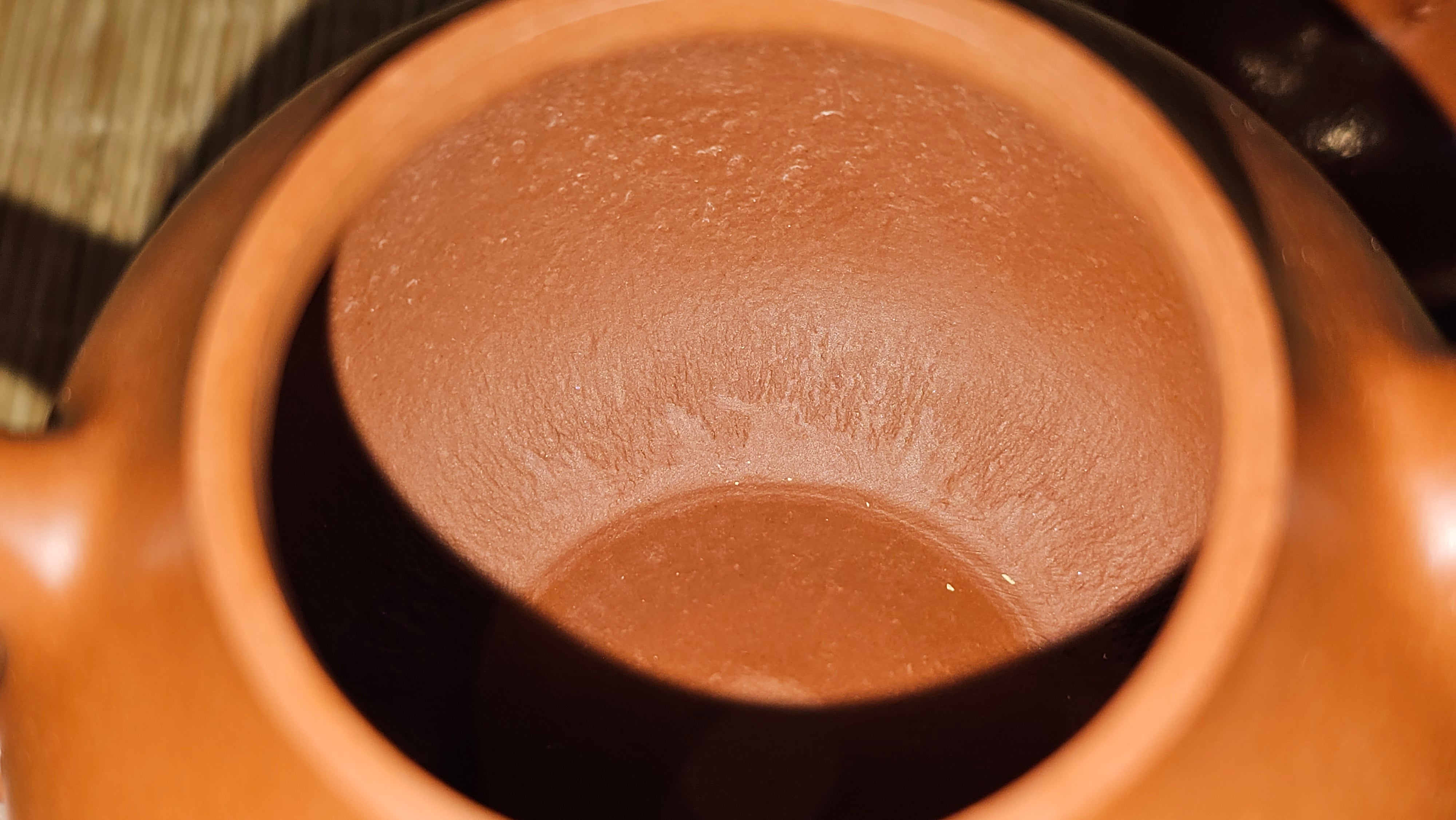 Qie Gua 茄瓜, 142.6ml, Xiao Mei Yao Zhu Ni 小煤窑朱泥,  by our Collaborative Craftsman Wang Hui 王慧。