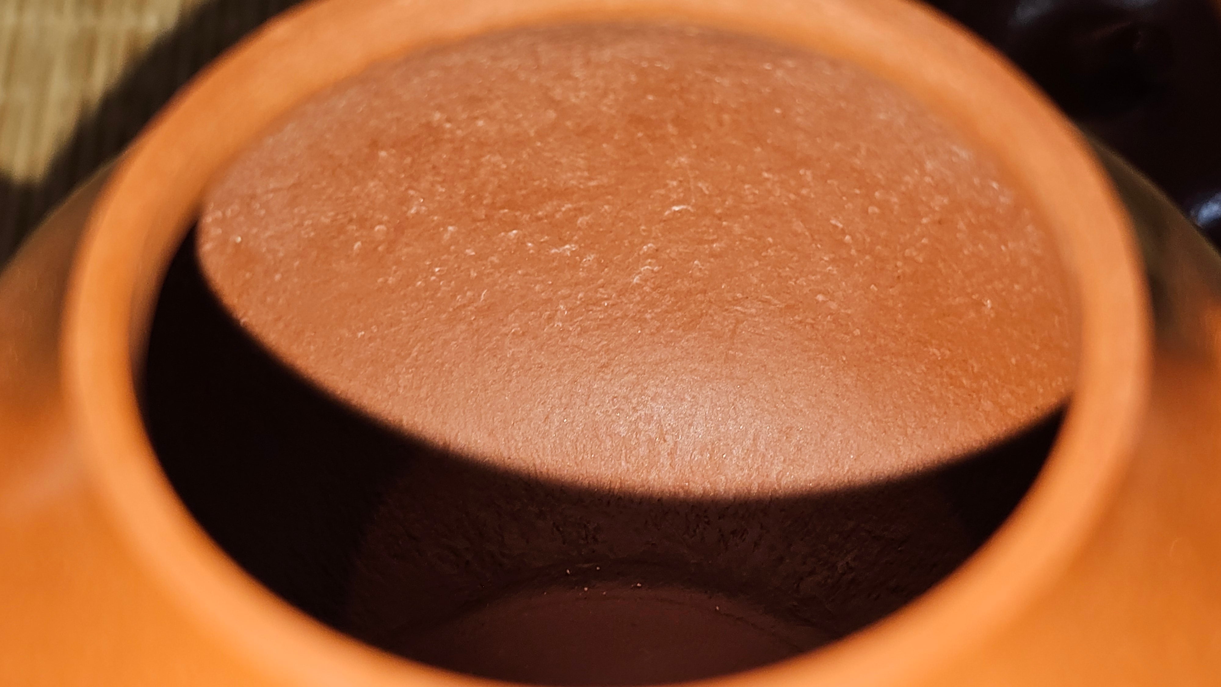 Qie Gua 茄瓜, 142.6ml, Xiao Mei Yao Zhu Ni 小煤窑朱泥,  by our Collaborative Craftsman Wang Hui 王慧。