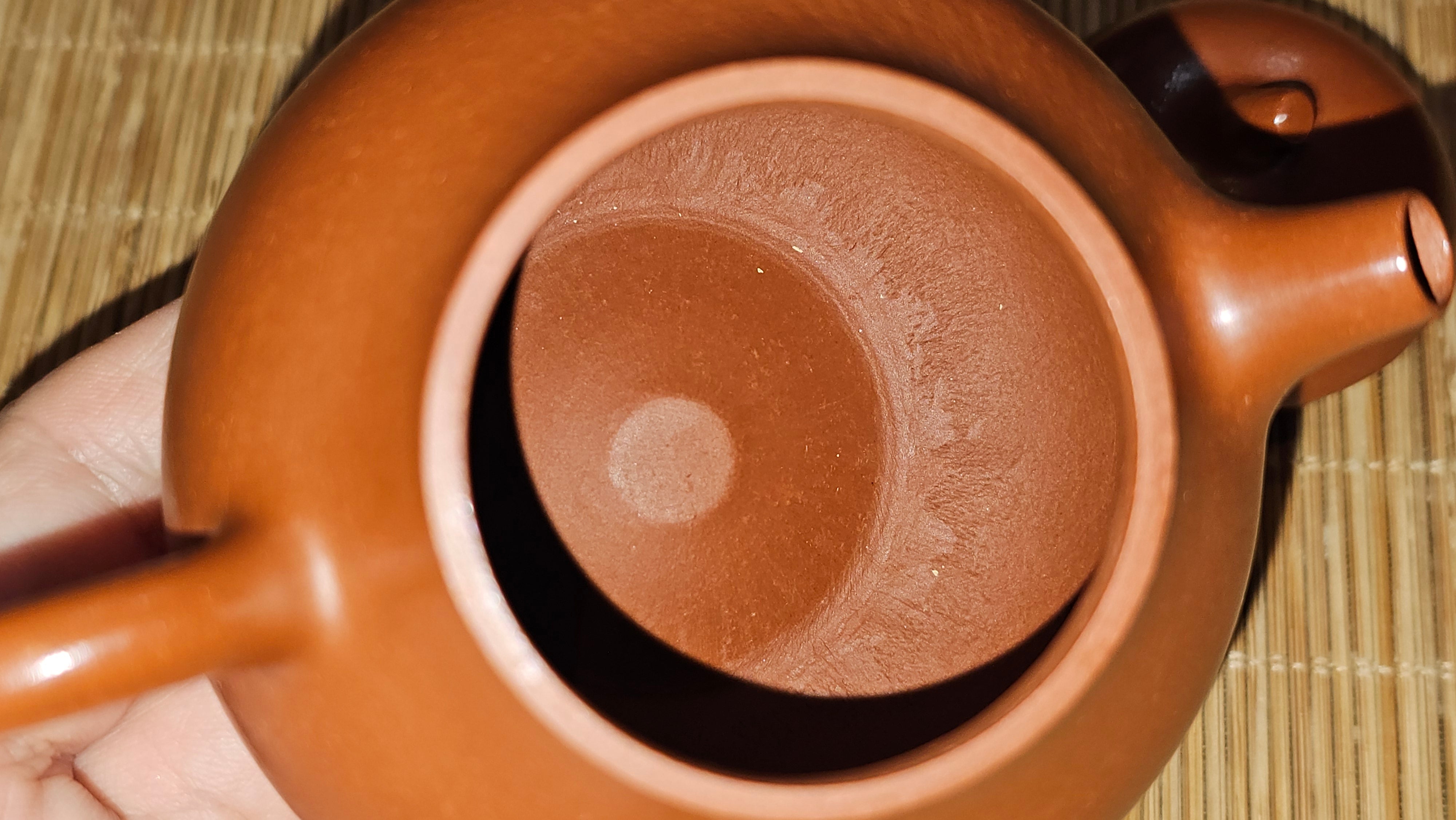 Qie Gua 茄瓜, 142.6ml, Xiao Mei Yao Zhu Ni 小煤窑朱泥,  by our Collaborative Craftsman Wang Hui 王慧。