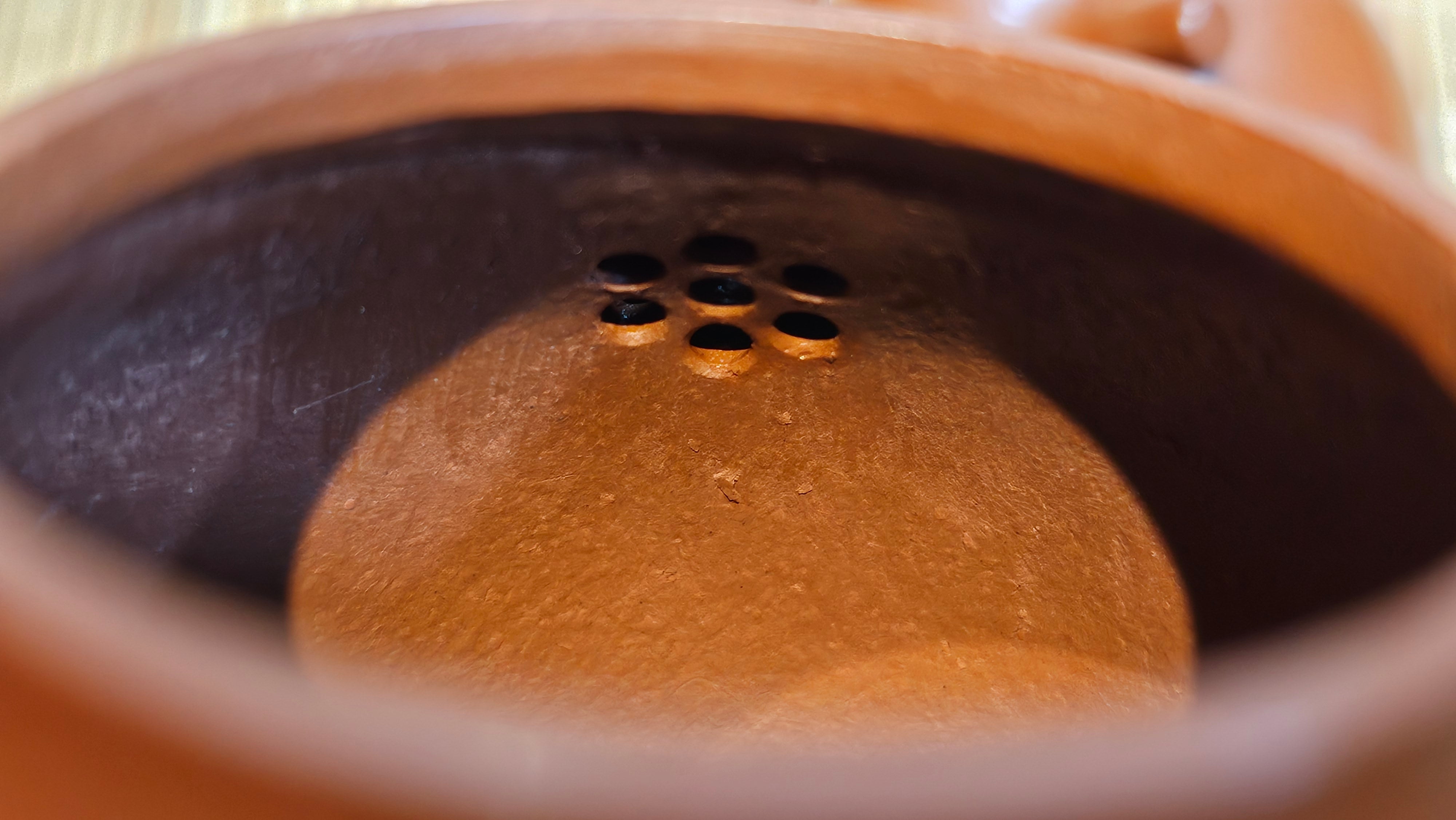 Qie Gua 茄瓜, 142.6ml, Xiao Mei Yao Zhu Ni 小煤窑朱泥,  by our Collaborative Craftsman Wang Hui 王慧。