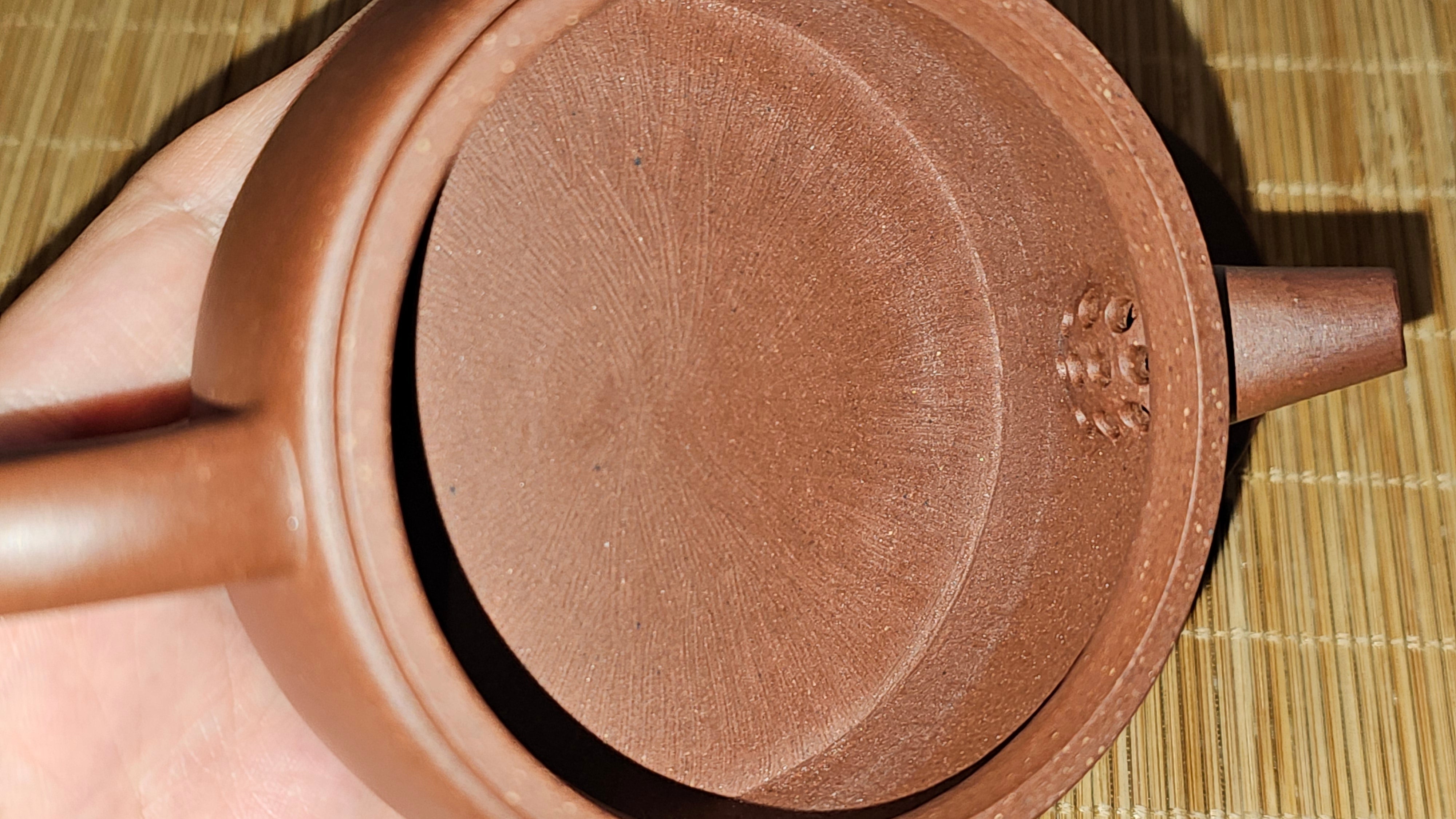 Han Wa 汉瓦, 146.5ml!  Small Volume ~ Low-Slung, Broad Han Wa!  Di Cao Qing Zi Ni 底槽青紫泥, by Craftsman Gu Xiao Ming 顾小明 ~ Congratulations to Mr K., 1900hrs 7th June 2025, San Francisco, CA.