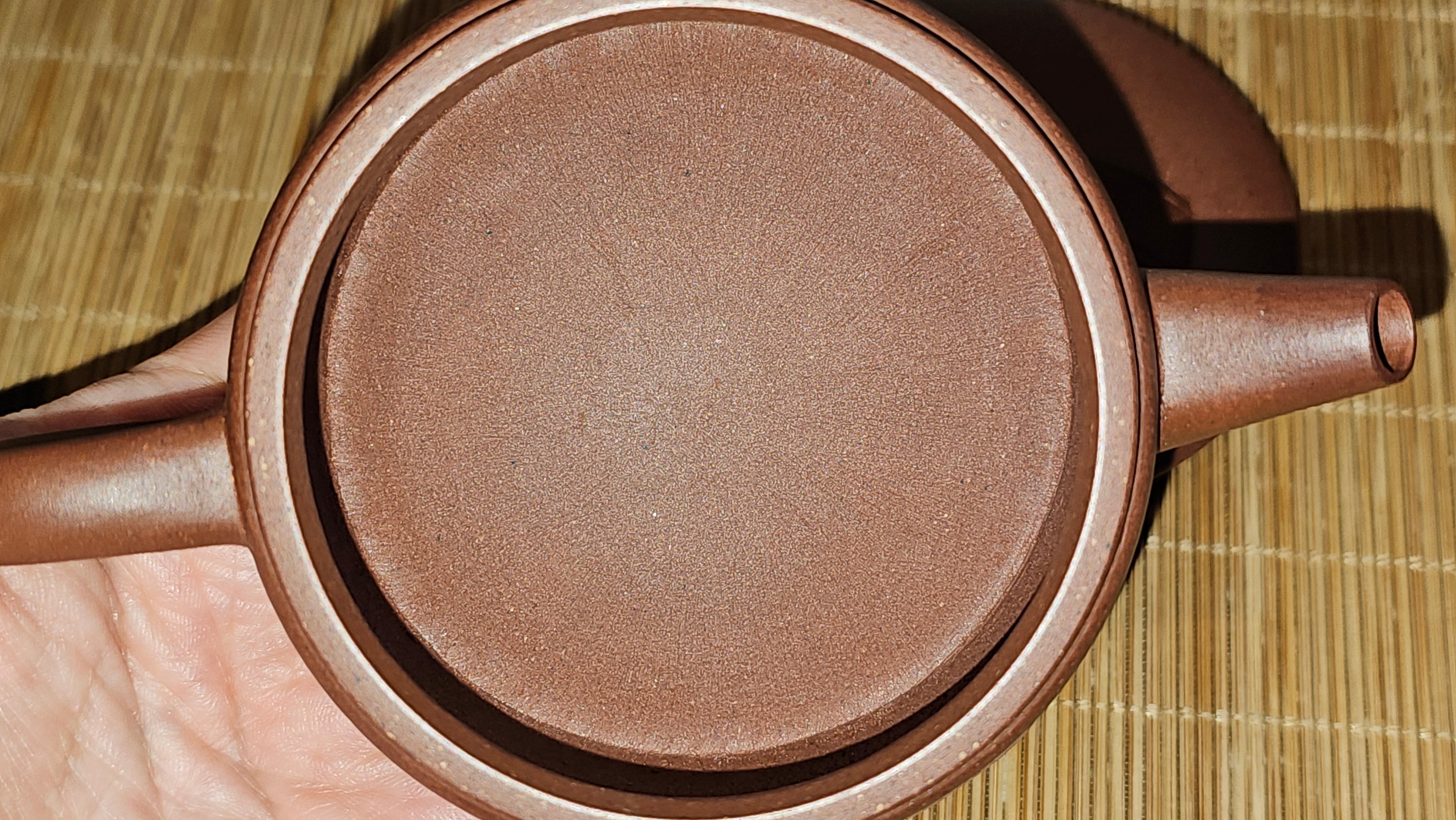 Han Wa 汉瓦, 146.5ml!  Small Volume ~ Low-Slung, Broad Han Wa!  Di Cao Qing Zi Ni 底槽青紫泥, by Craftsman Gu Xiao Ming 顾小明 ~ Congratulations to Mr K., 1900hrs 7th June 2025, San Francisco, CA.