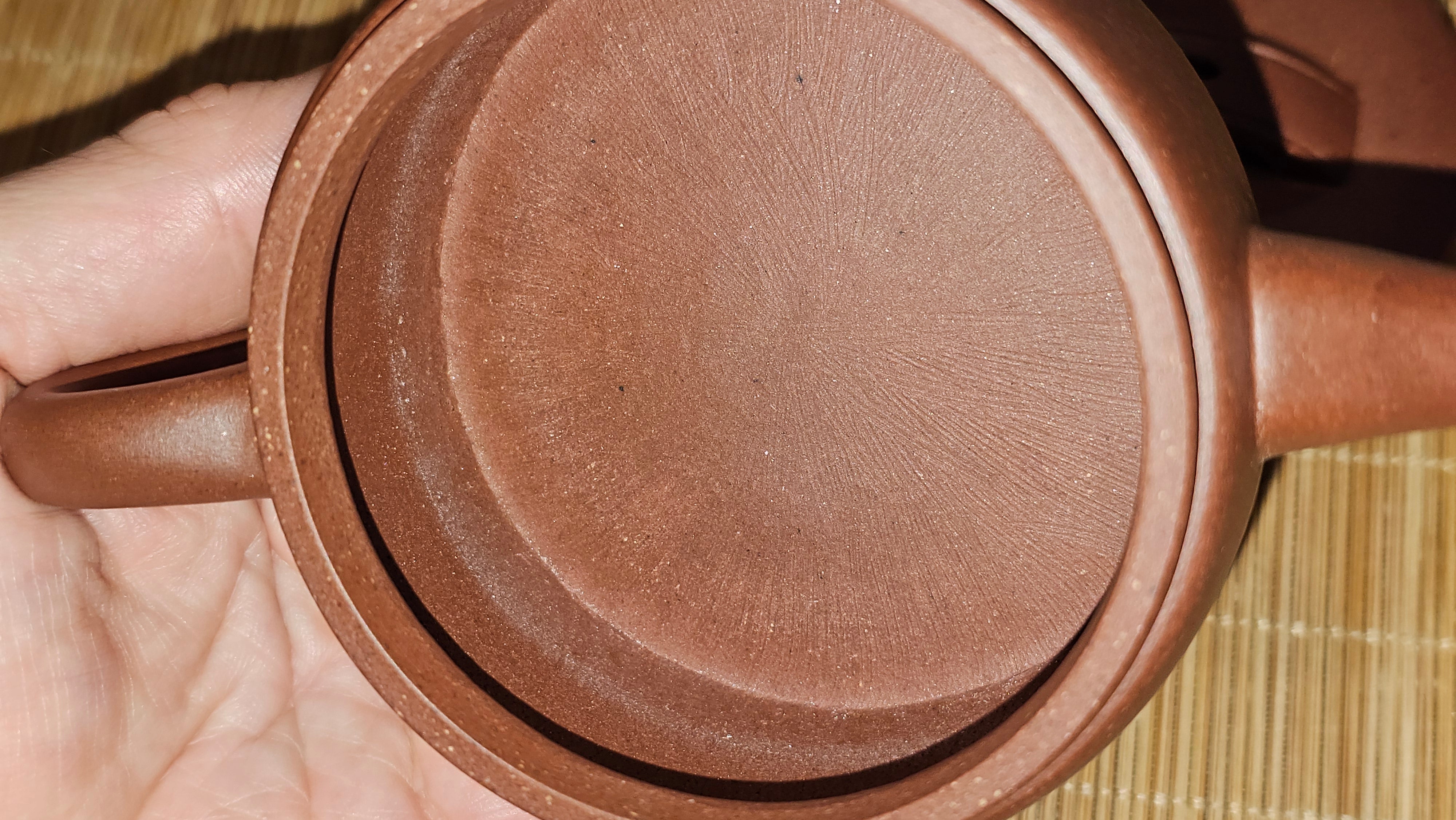 Han Wa 汉瓦, 146.5ml!  Small Volume ~ Low-Slung, Broad Han Wa!  Di Cao Qing Zi Ni 底槽青紫泥, by Craftsman Gu Xiao Ming 顾小明 ~ Congratulations to Mr K., 1900hrs 7th June 2025, San Francisco, CA.