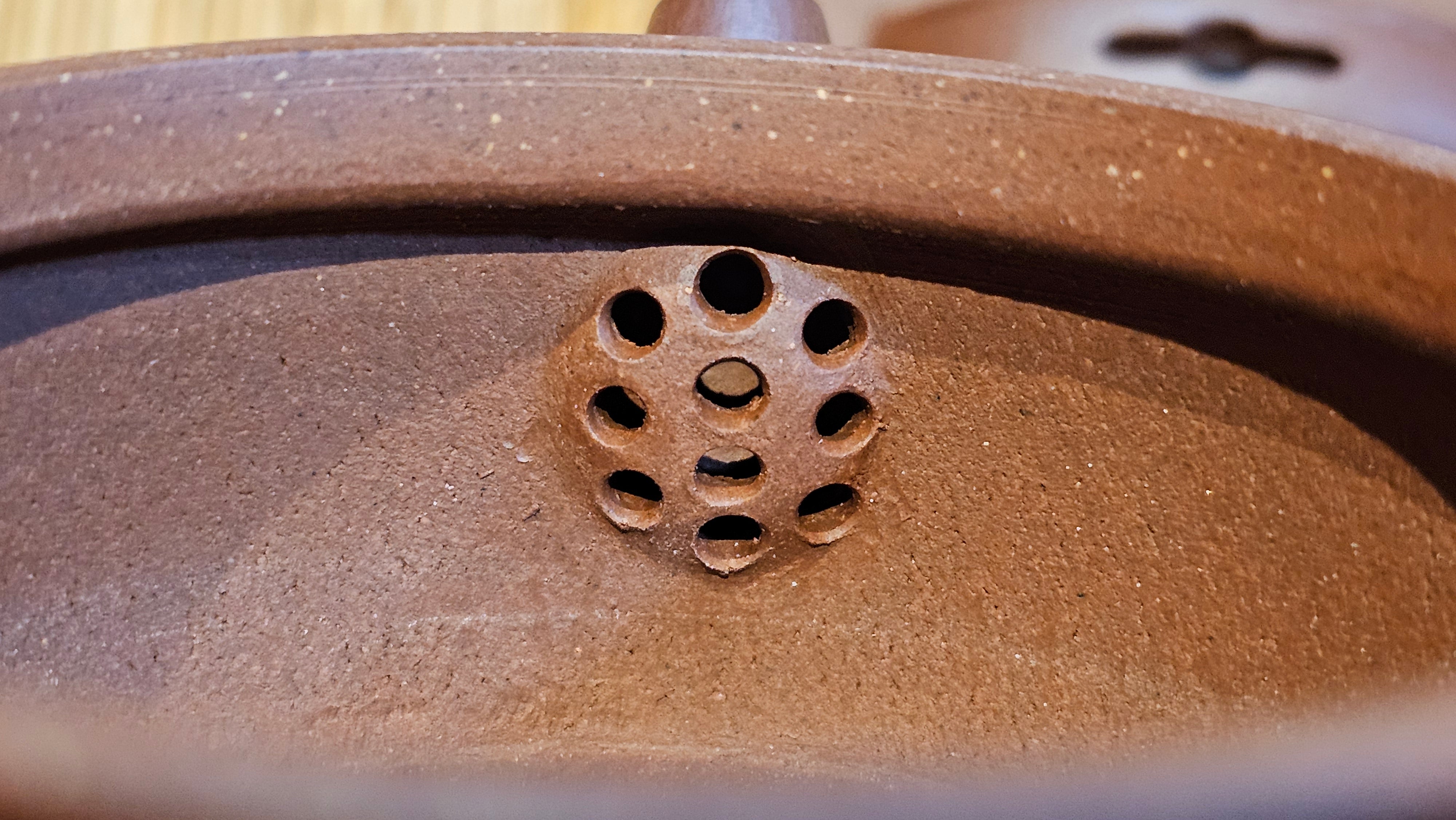 Han Wa 汉瓦, 146.5ml!  Small Volume ~ Low-Slung, Broad Han Wa!  Di Cao Qing Zi Ni 底槽青紫泥, by Craftsman Gu Xiao Ming 顾小明 ~ Congratulations to Mr K., 1900hrs 7th June 2025, San Francisco, CA.