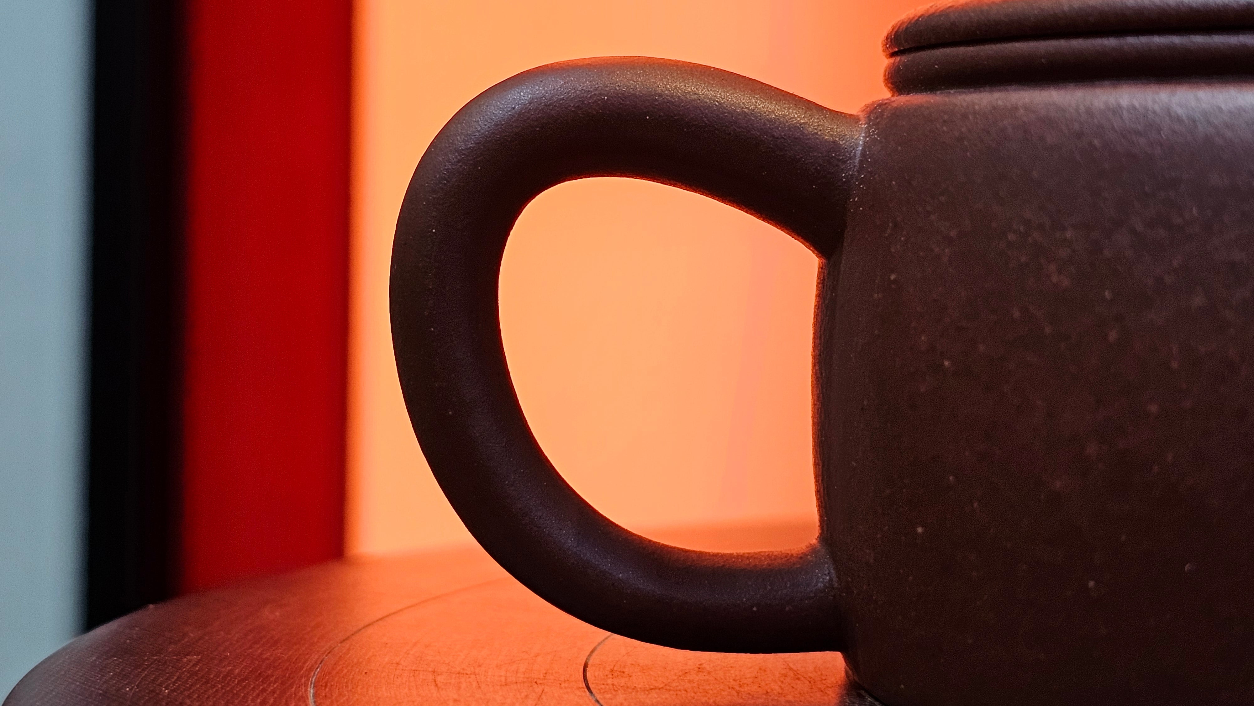 Han Wa 汉瓦, 146.5ml!  Small Volume ~ Low-Slung, Broad Han Wa!  Di Cao Qing Zi Ni 底槽青紫泥, by Craftsman Gu Xiao Ming 顾小明 ~ Congratulations to Mr K., 1900hrs 7th June 2025, San Francisco, CA.