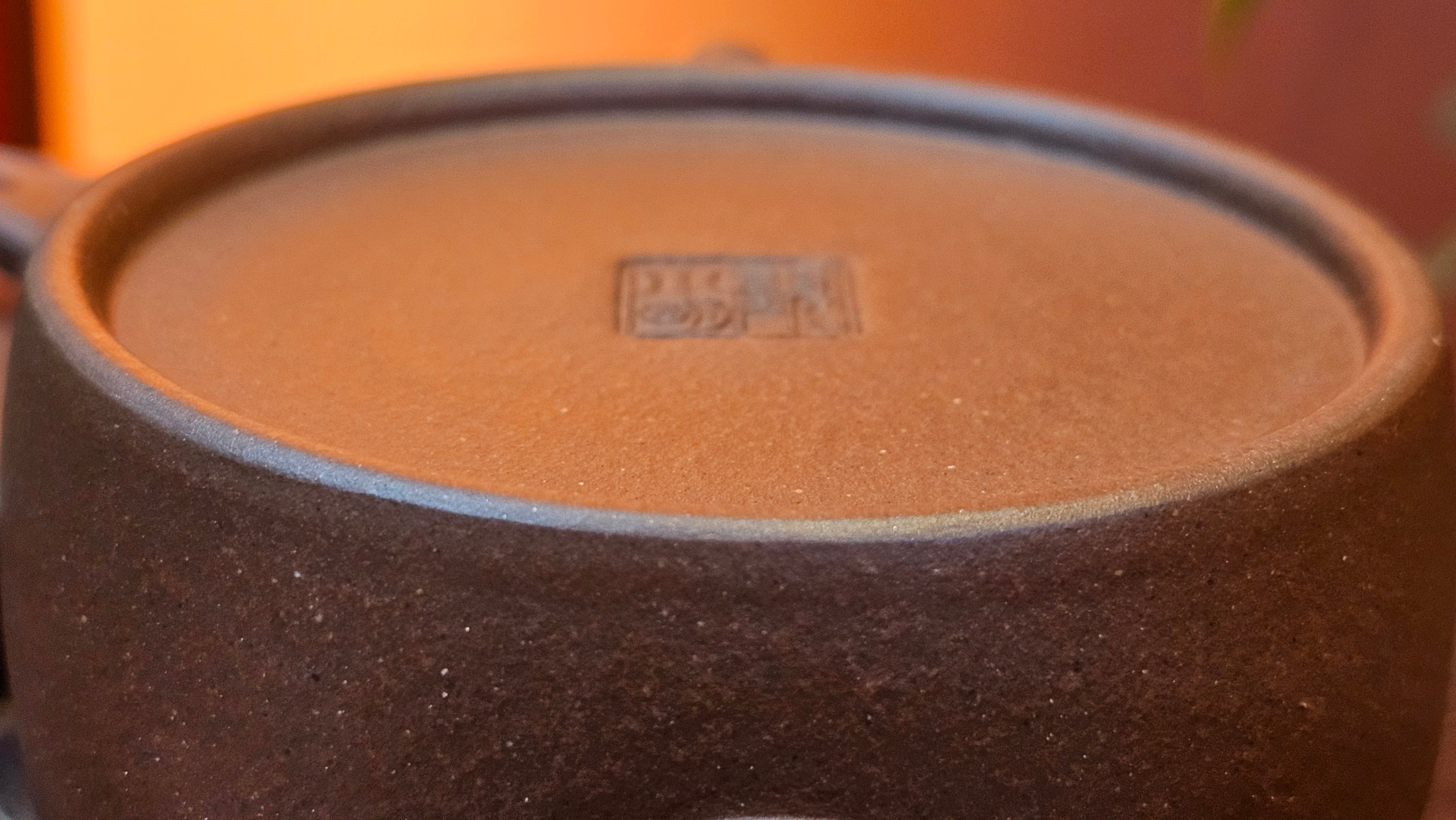 Han Wa 汉瓦, 146.5ml!  Small Volume ~ Low-Slung, Broad Han Wa!  Di Cao Qing Zi Ni 底槽青紫泥, by Craftsman Gu Xiao Ming 顾小明 ~ Congratulations to Mr K., 1900hrs 7th June 2025, San Francisco, CA.