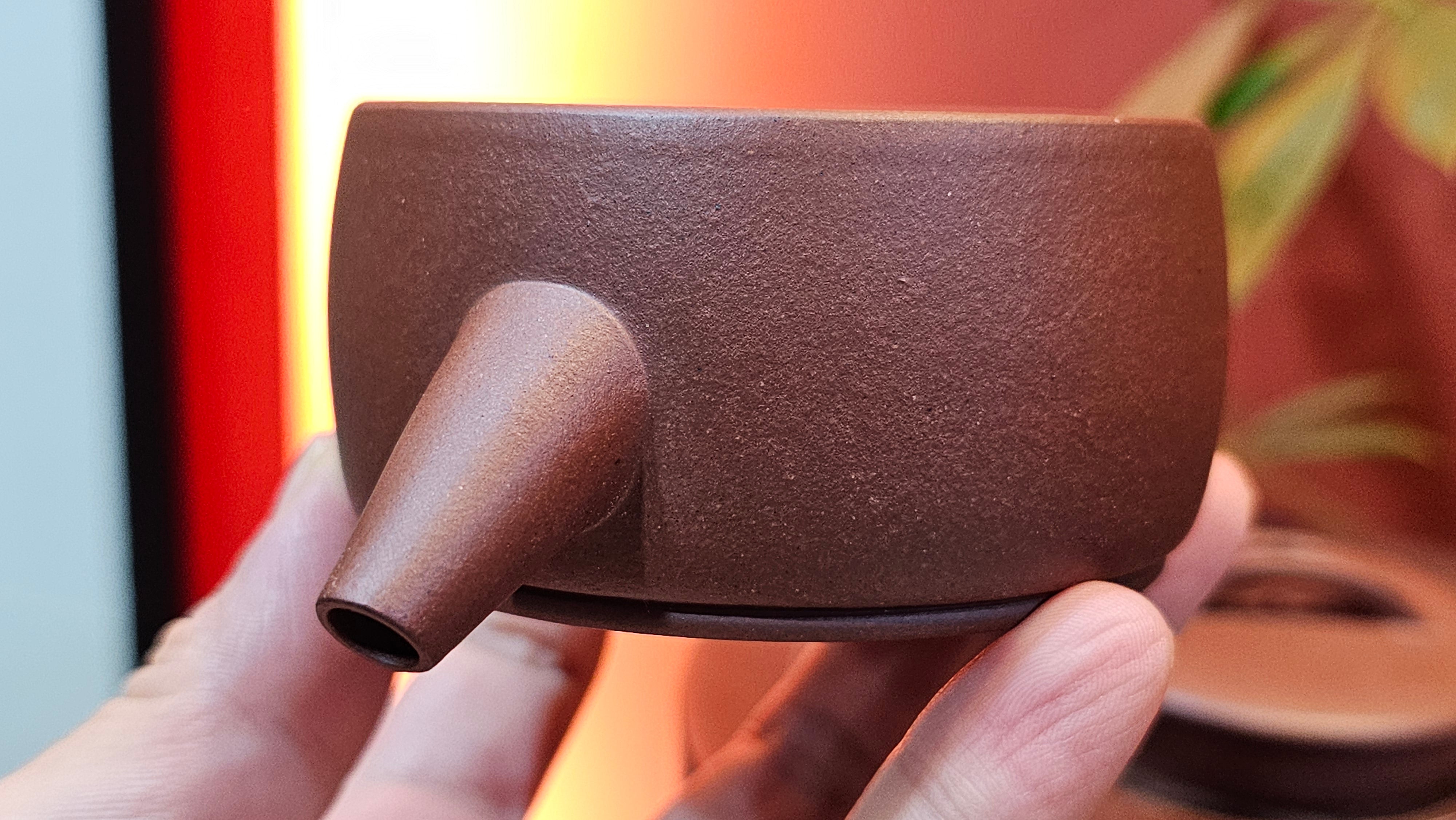 Han Wa 汉瓦, 146.5ml!  Small Volume ~ Low-Slung, Broad Han Wa!  Di Cao Qing Zi Ni 底槽青紫泥, by Craftsman Gu Xiao Ming 顾小明 ~ Congratulations to Mr K., 1900hrs 7th June 2025, San Francisco, CA.