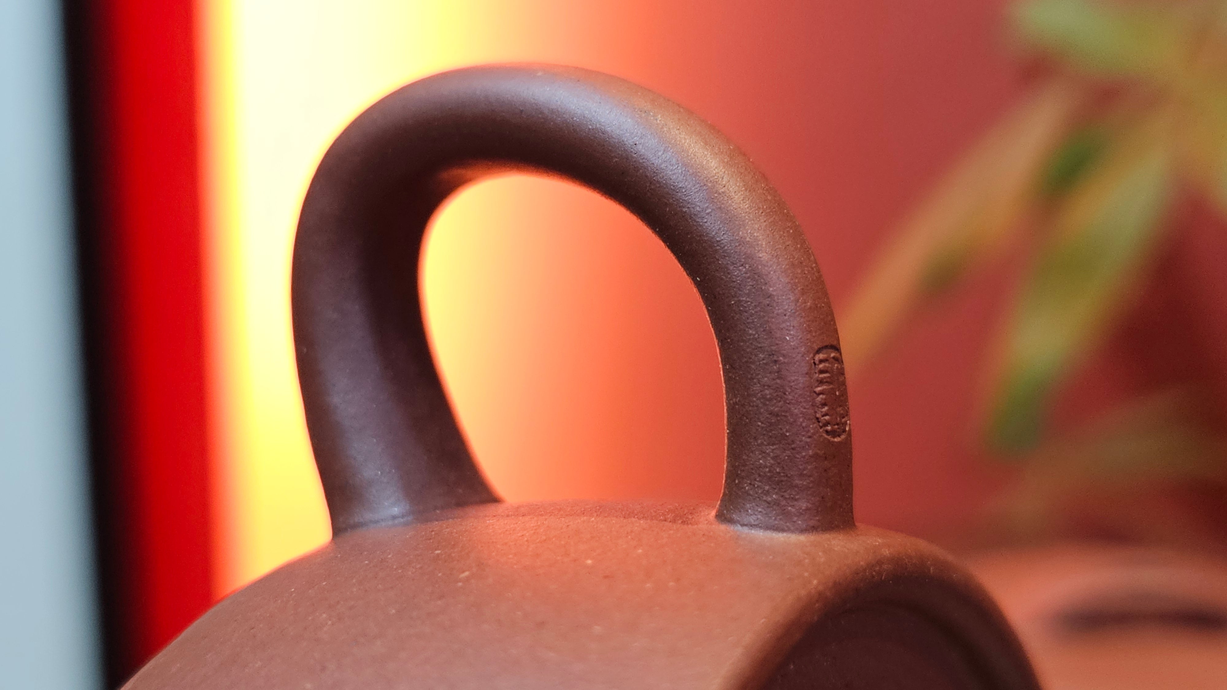 Han Wa 汉瓦, 146.5ml!  Small Volume ~ Low-Slung, Broad Han Wa!  Di Cao Qing Zi Ni 底槽青紫泥, by Craftsman Gu Xiao Ming 顾小明 ~ Congratulations to Mr K., 1900hrs 7th June 2025, San Francisco, CA.