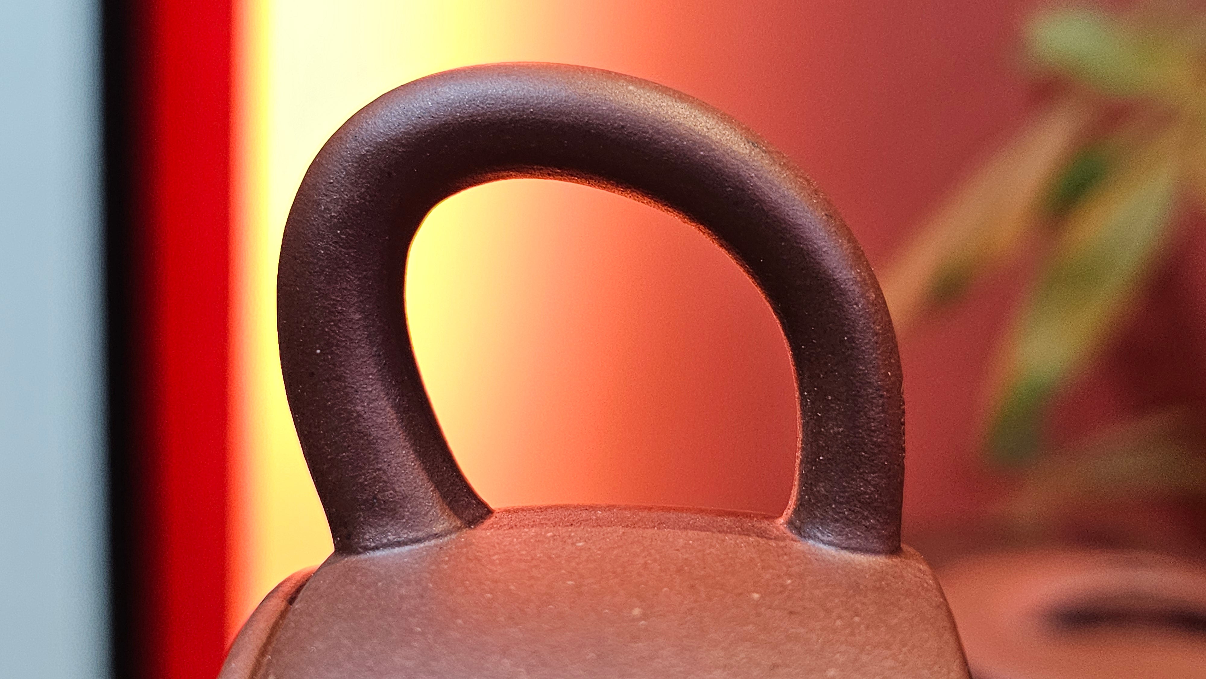 Han Wa 汉瓦, 146.5ml!  Small Volume ~ Low-Slung, Broad Han Wa!  Di Cao Qing Zi Ni 底槽青紫泥, by Craftsman Gu Xiao Ming 顾小明 ~ Congratulations to Mr K., 1900hrs 7th June 2025, San Francisco, CA.