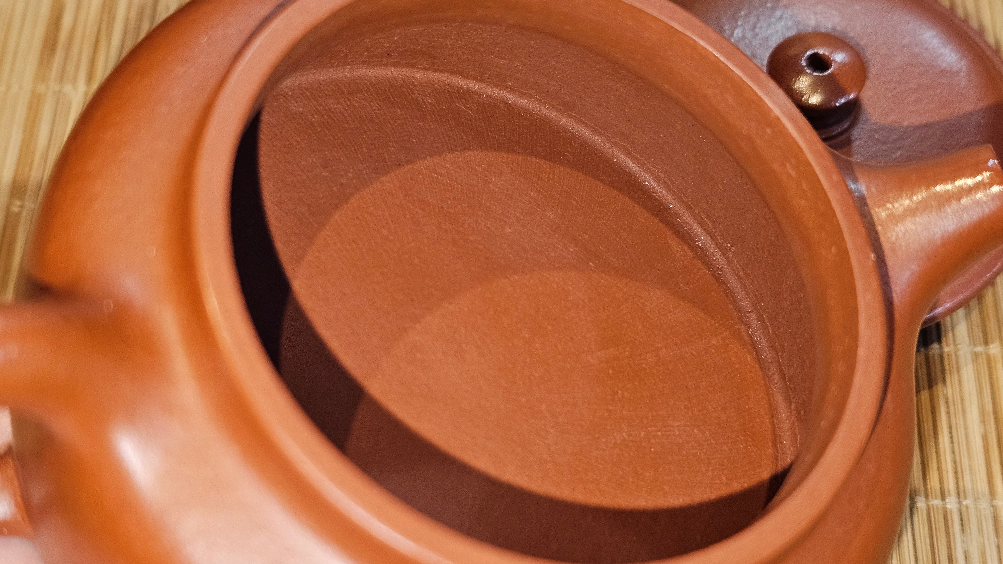 De Zhong 德钟 (Ai De Zhong 矮德钟), 122.3ml, Xiao Mei Yao Zhu Ni 小煤窑朱泥,  by Craftsman Shi Yun 石芸 ~ Congratulations to Mr G., 1314hrs 10th June 2025, Los Angeles, CA.