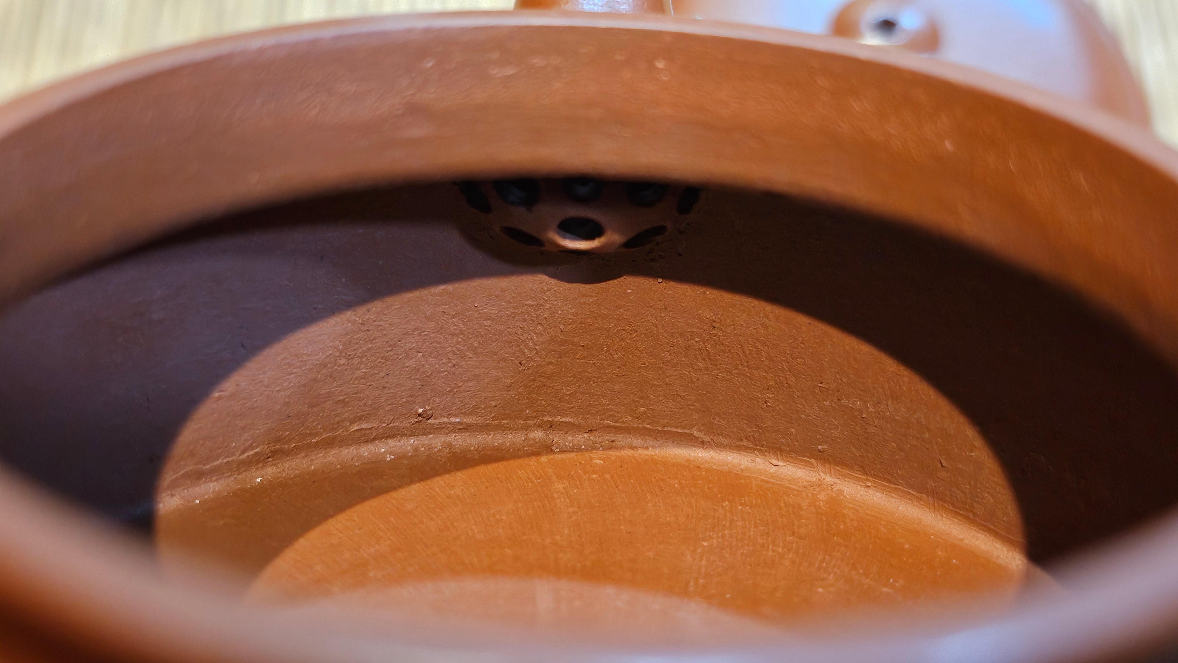 De Zhong 德钟 (Ai De Zhong 矮德钟), 122.3ml, Xiao Mei Yao Zhu Ni 小煤窑朱泥,  by Craftsman Shi Yun 石芸 ~ Congratulations to Mr G., 1314hrs 10th June 2025, Los Angeles, CA.