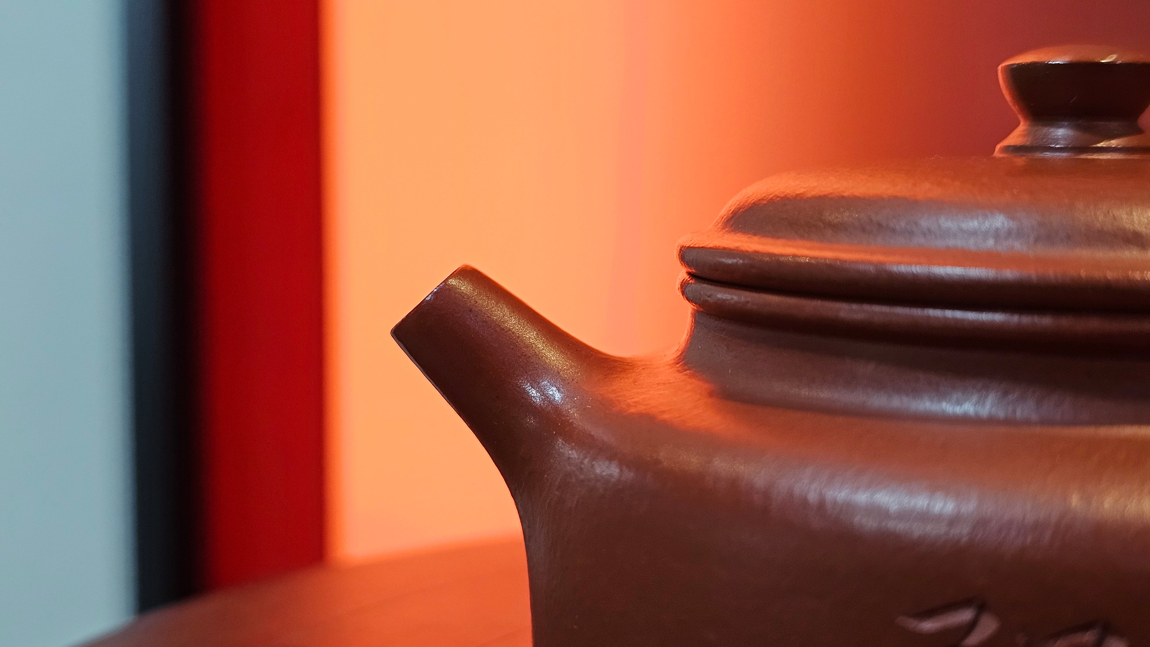 De Zhong 德钟 (Ai De Zhong 矮德钟), 122.3ml, Xiao Mei Yao Zhu Ni 小煤窑朱泥,  by Craftsman Shi Yun 石芸 ~ Congratulations to Mr G., 1314hrs 10th June 2025, Los Angeles, CA.