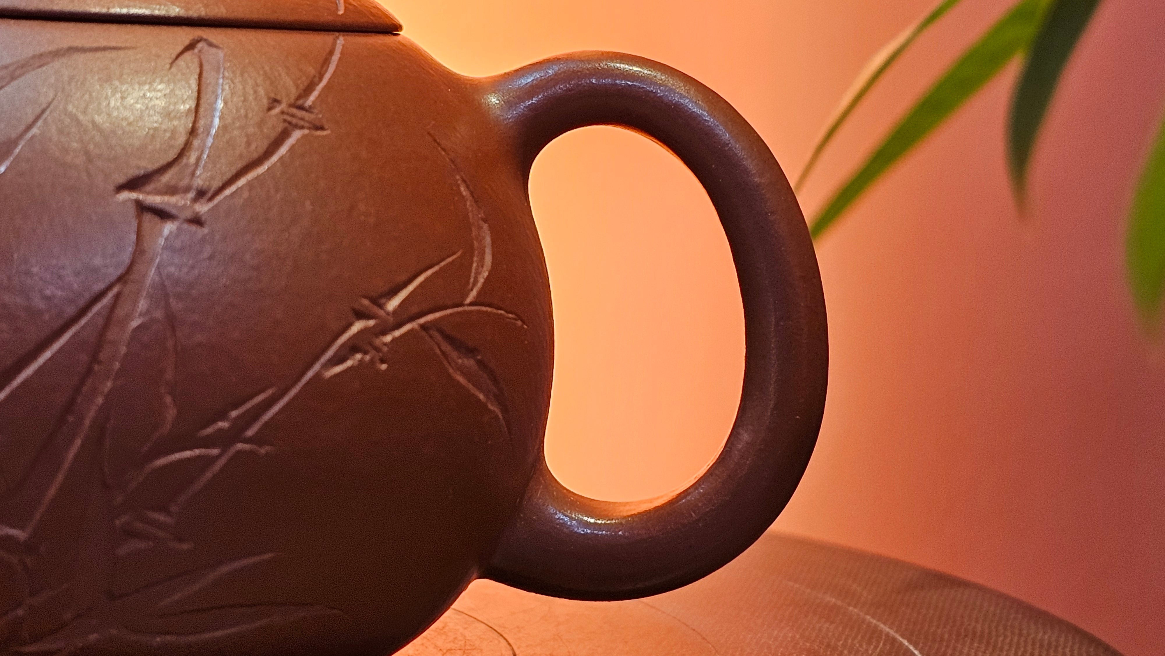 Xi Shi 西施 with Bamboo Engraving 竹刻绘, 171.3ml, Xiao Mei Yao Zhu Ni 小煤窑朱泥, by Collaborative Craftsman Zhai Yi Yao 翟一耀 and Craftsman Yi De Shu 一德书  ~ Congratulations to Mr PW., 1358hrs 12th June 2025, Kraków, Poland 🇵🇱.