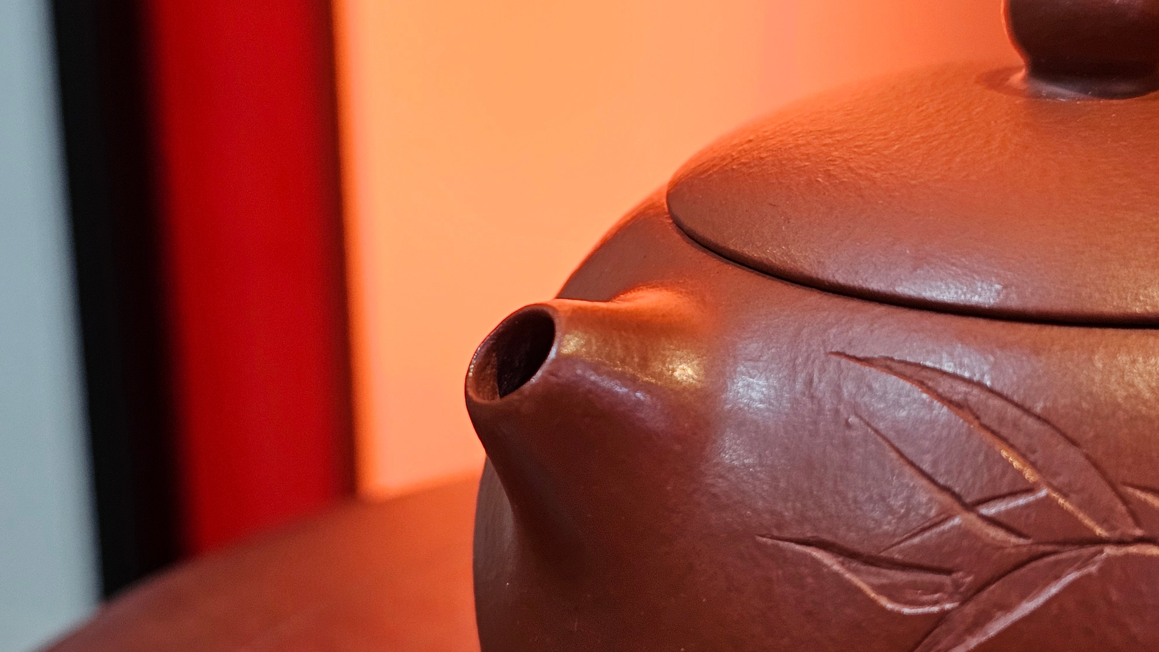 Xi Shi 西施 with Bamboo Engraving 竹刻绘, 171.3ml, Xiao Mei Yao Zhu Ni 小煤窑朱泥, by Collaborative Craftsman Zhai Yi Yao 翟一耀 and Craftsman Yi De Shu 一德书  ~ Congratulations to Mr PW., 1358hrs 12th June 2025, Kraków, Poland 🇵🇱.