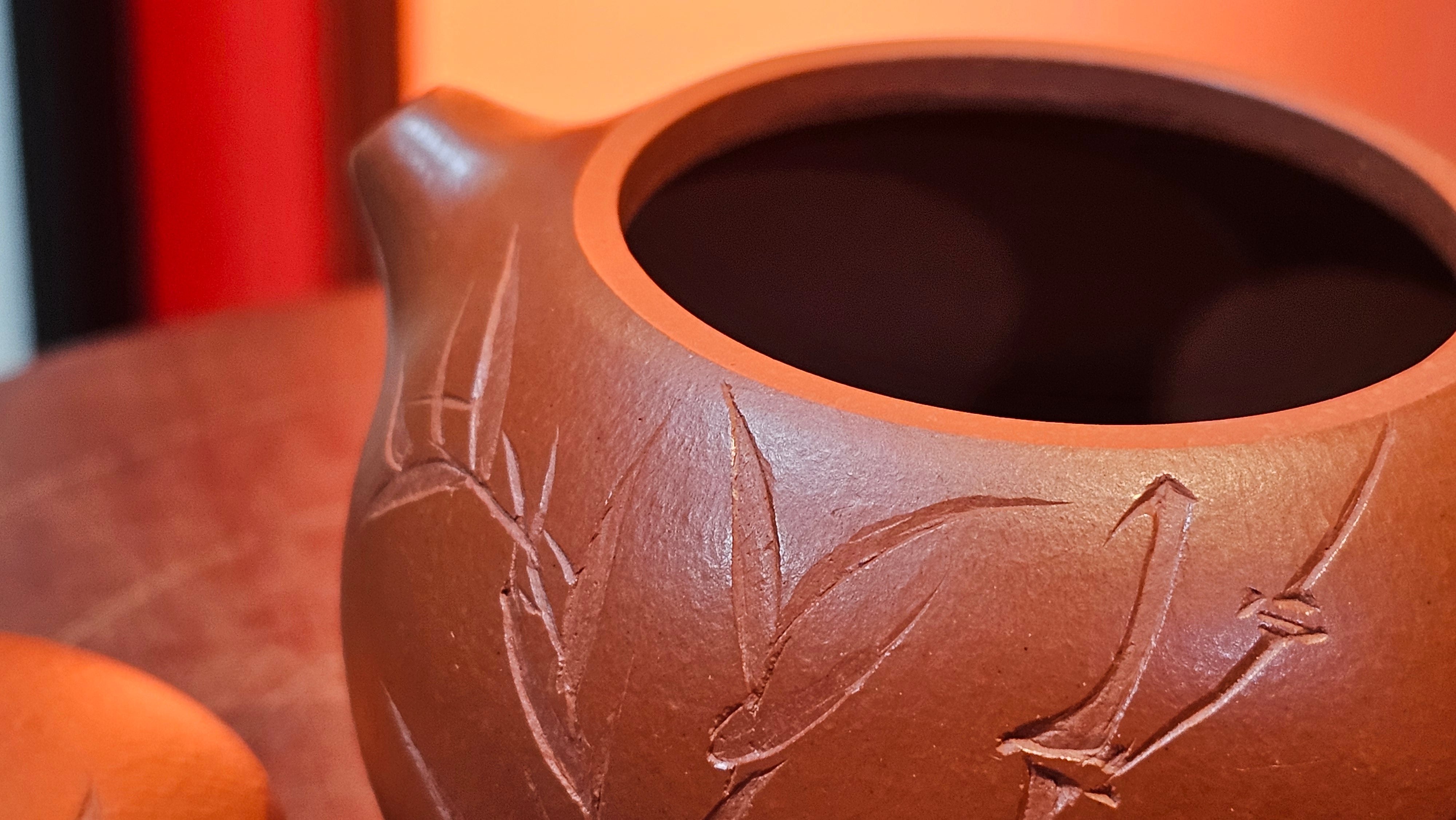 Xi Shi 西施 with Bamboo Engraving 竹刻绘, 171.3ml, Xiao Mei Yao Zhu Ni 小煤窑朱泥, by Collaborative Craftsman Zhai Yi Yao 翟一耀 and Craftsman Yi De Shu 一德书  ~ Congratulations to Mr PW., 1358hrs 12th June 2025, Kraków, Poland 🇵🇱.