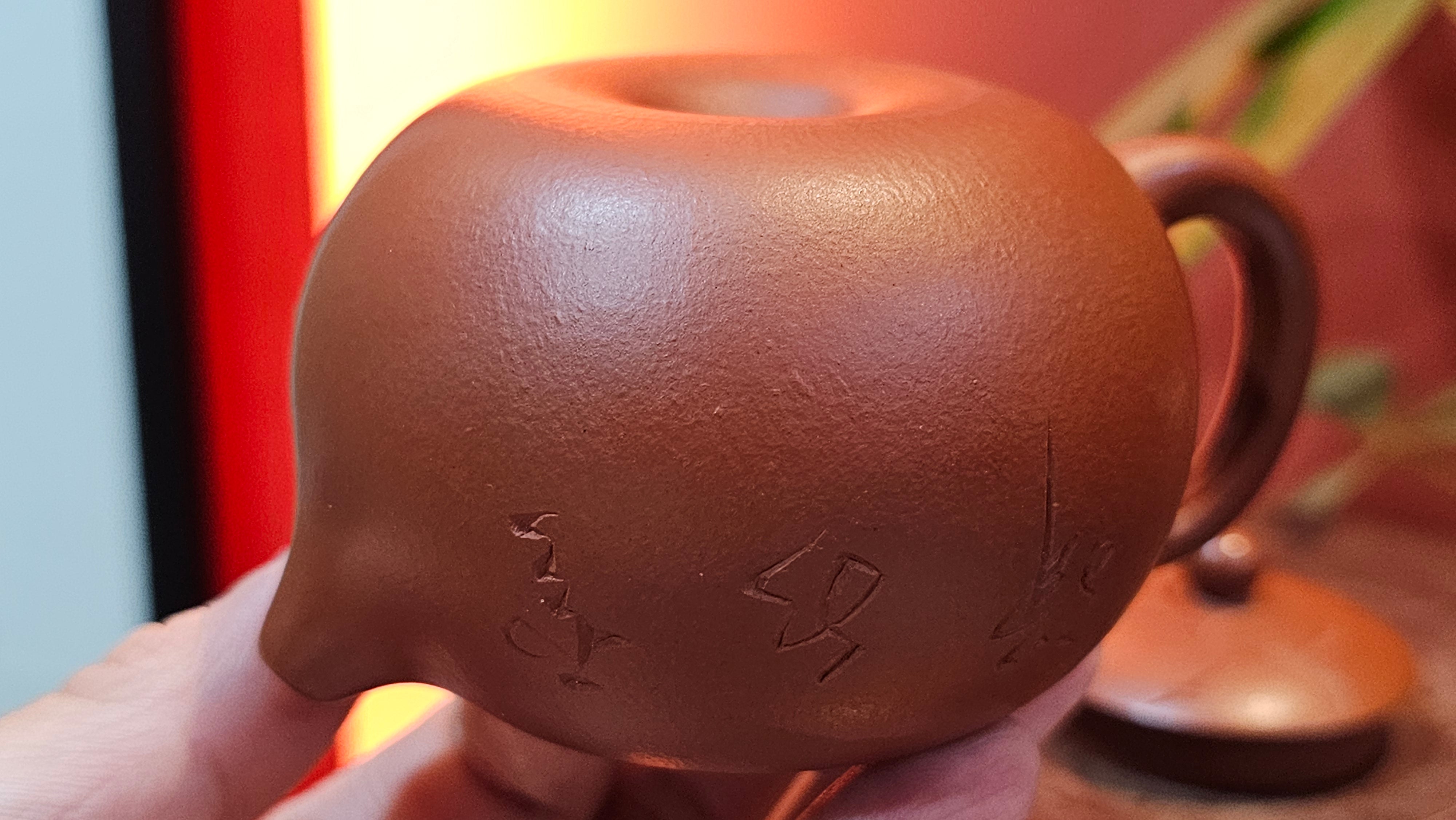 Xi Shi 西施 with Bamboo Engraving 竹刻绘, 171.3ml, Xiao Mei Yao Zhu Ni 小煤窑朱泥, by Collaborative Craftsman Zhai Yi Yao 翟一耀 and Craftsman Yi De Shu 一德书  ~ Congratulations to Mr PW., 1358hrs 12th June 2025, Kraków, Poland 🇵🇱.