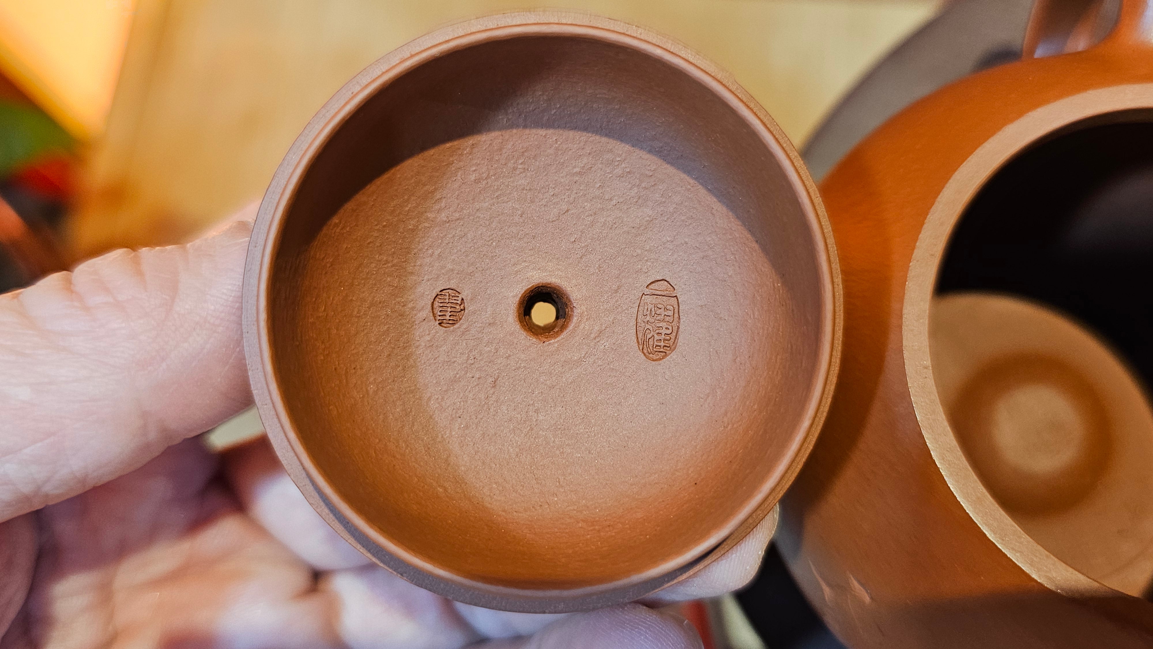 Xi Shi 西施 with Bamboo Engraving 竹刻绘, 171.3ml, Xiao Mei Yao Zhu Ni 小煤窑朱泥, by Collaborative Craftsman Zhai Yi Yao 翟一耀 and Craftsman Yi De Shu 一德书  ~ Congratulations to Mr PW., 1358hrs 12th June 2025, Kraków, Poland 🇵🇱.