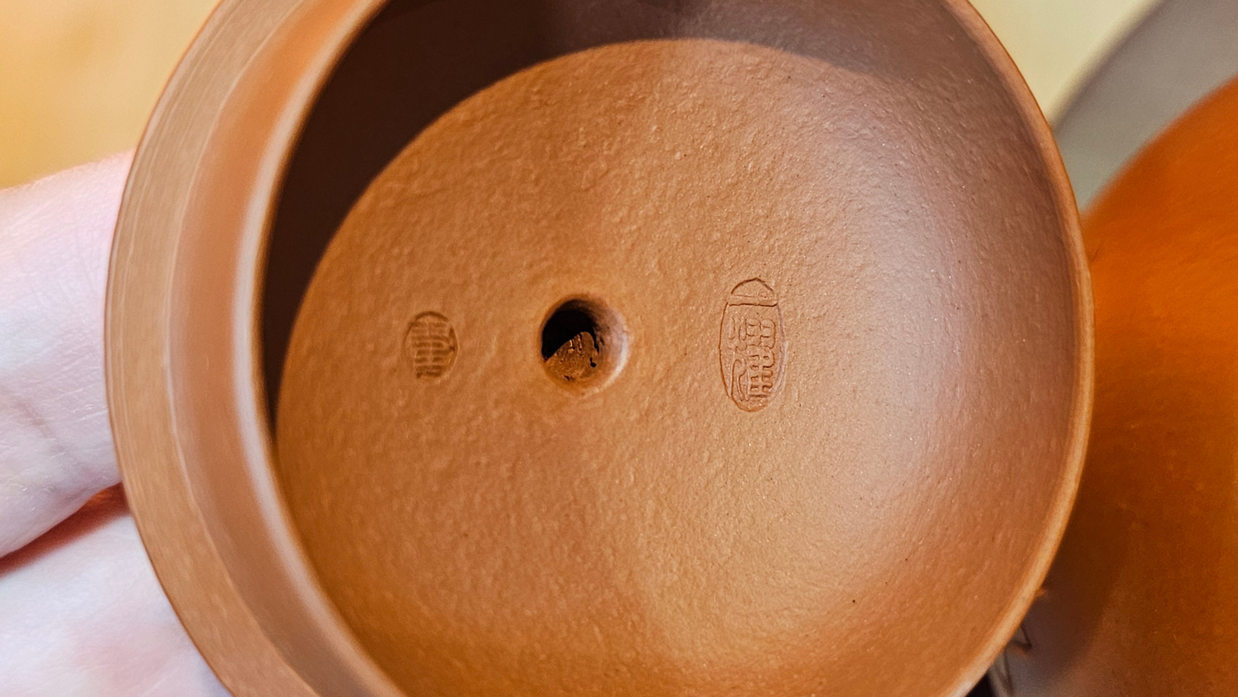 Xi Shi 西施 with Bamboo Engraving 竹刻绘, 171.3ml, Xiao Mei Yao Zhu Ni 小煤窑朱泥, by Collaborative Craftsman Zhai Yi Yao 翟一耀 and Craftsman Yi De Shu 一德书  ~ Congratulations to Mr PW., 1358hrs 12th June 2025, Kraków, Poland 🇵🇱.