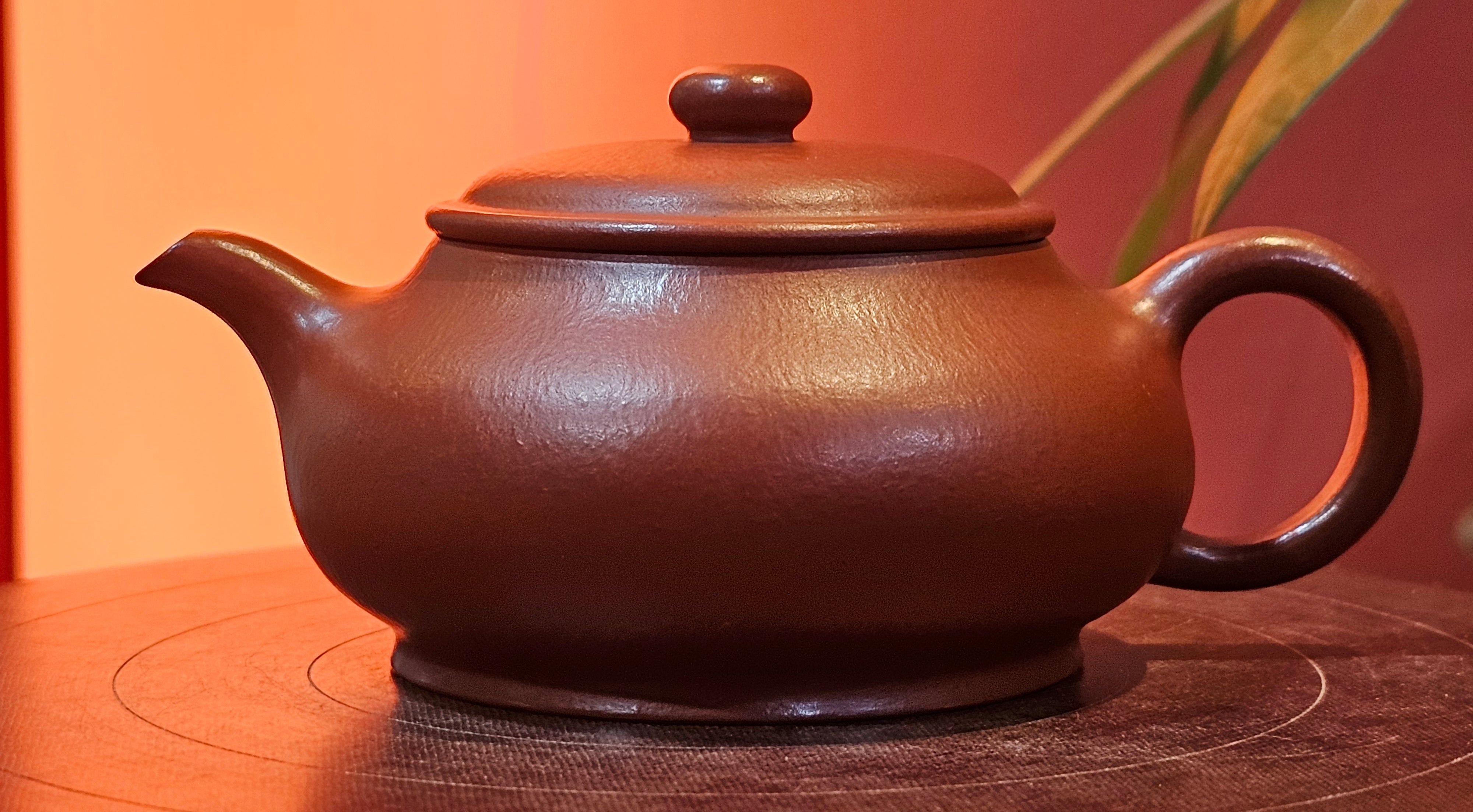 Ming Lu 明炉, 126.3ml, Xiao Mei Yao Zhu Ni 小煤窑朱泥, by our Collaborative Craftsman Wang Xing 王兴 ~ Congratulations to Mr SD., 0805hrs 12th June 2025, New York, NY.