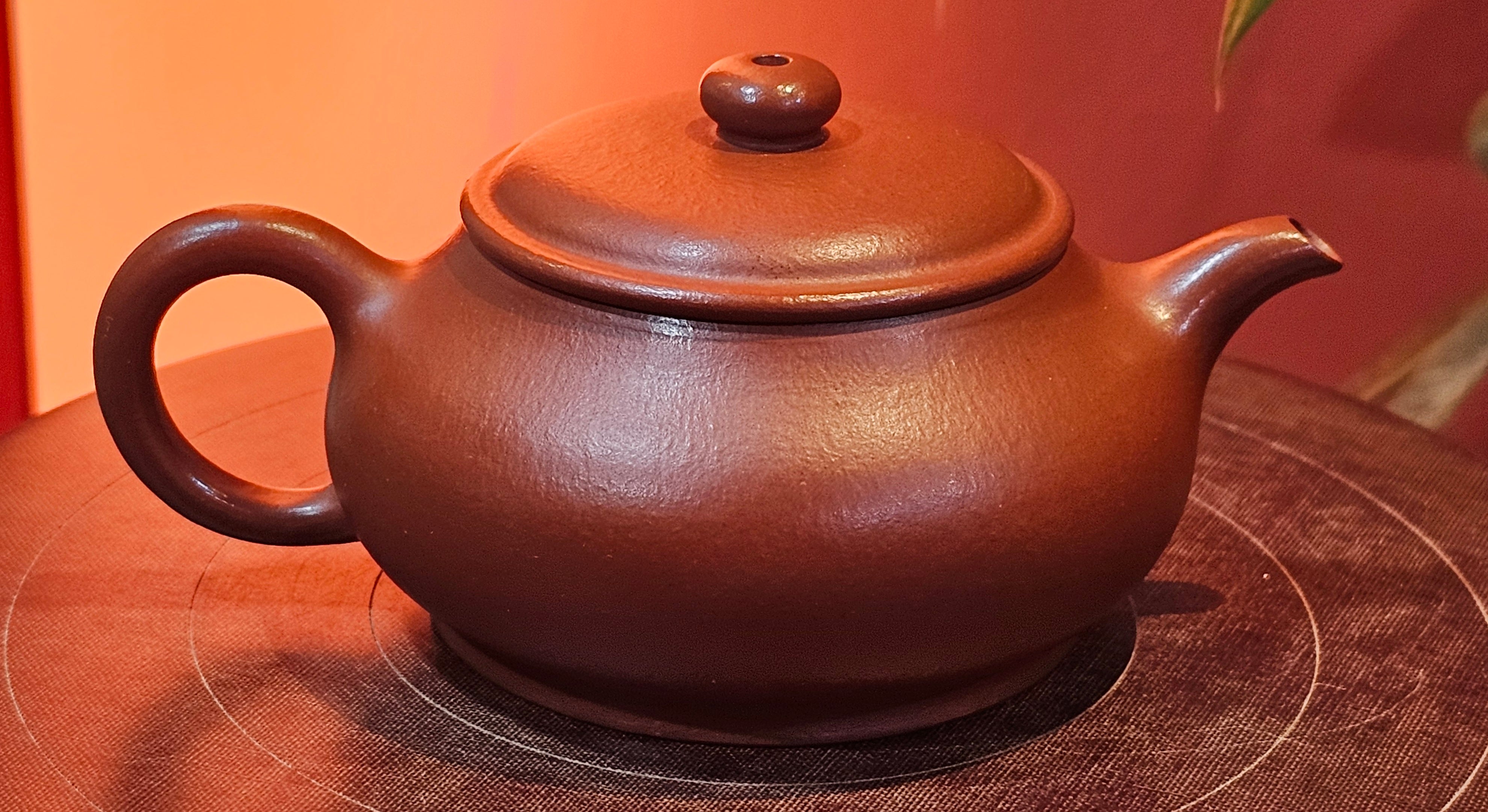 Ming Lu 明炉, 126.3ml, Xiao Mei Yao Zhu Ni 小煤窑朱泥, by our Collaborative Craftsman Wang Xing 王兴 ~ Congratulations to Mr SD., 0805hrs 12th June 2025, New York, NY.