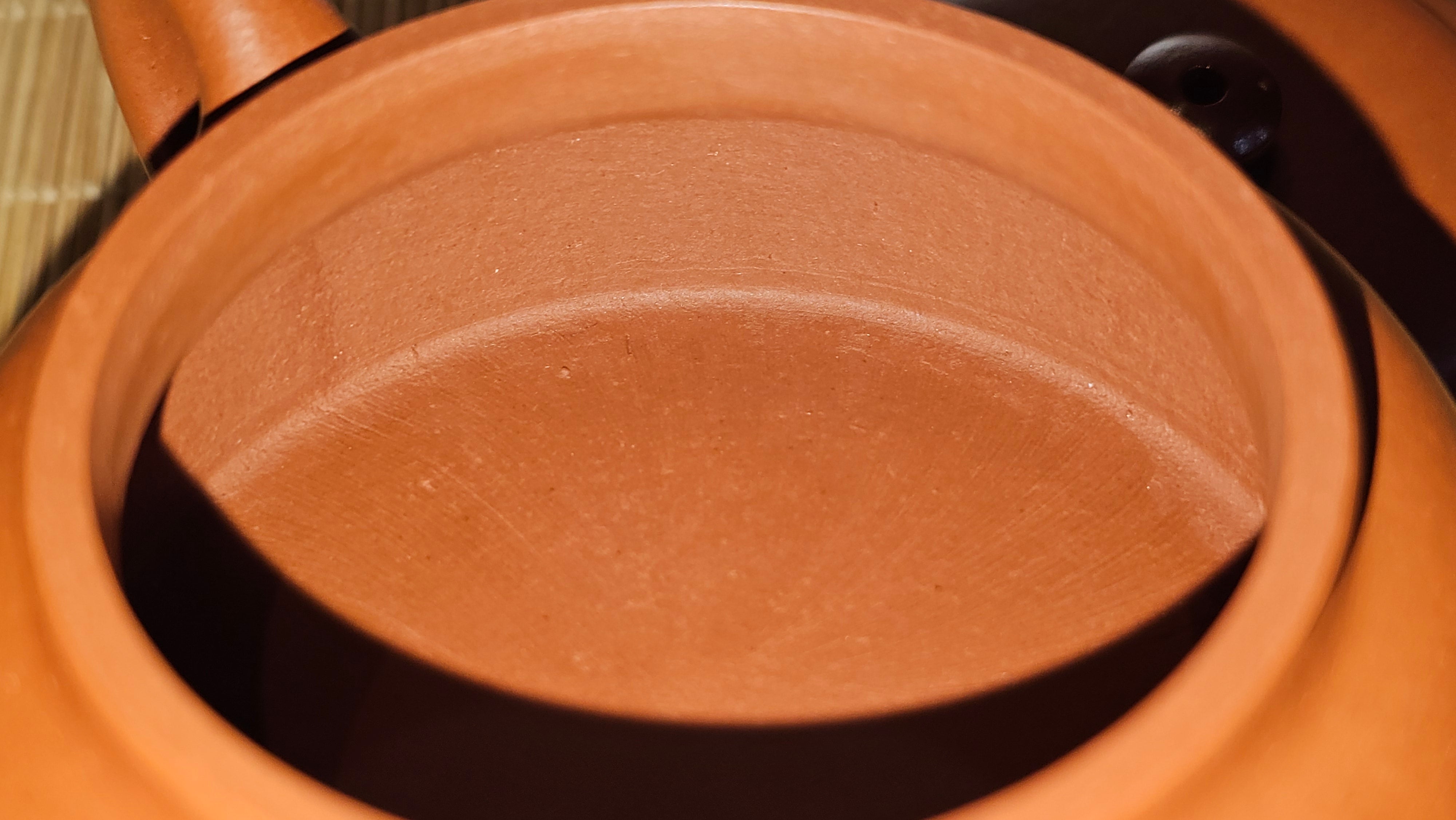 De Zhong 德钟 (Ai De Zhong 矮德钟), "上善若水", 122.8ml, Xiao Mei Yao Zhu Ni 小煤窑朱泥,  by Craftsman Shi Yun 石芸 ~ Congratulations to Mr C.T., 0048hrs 16th June 2025, MS.