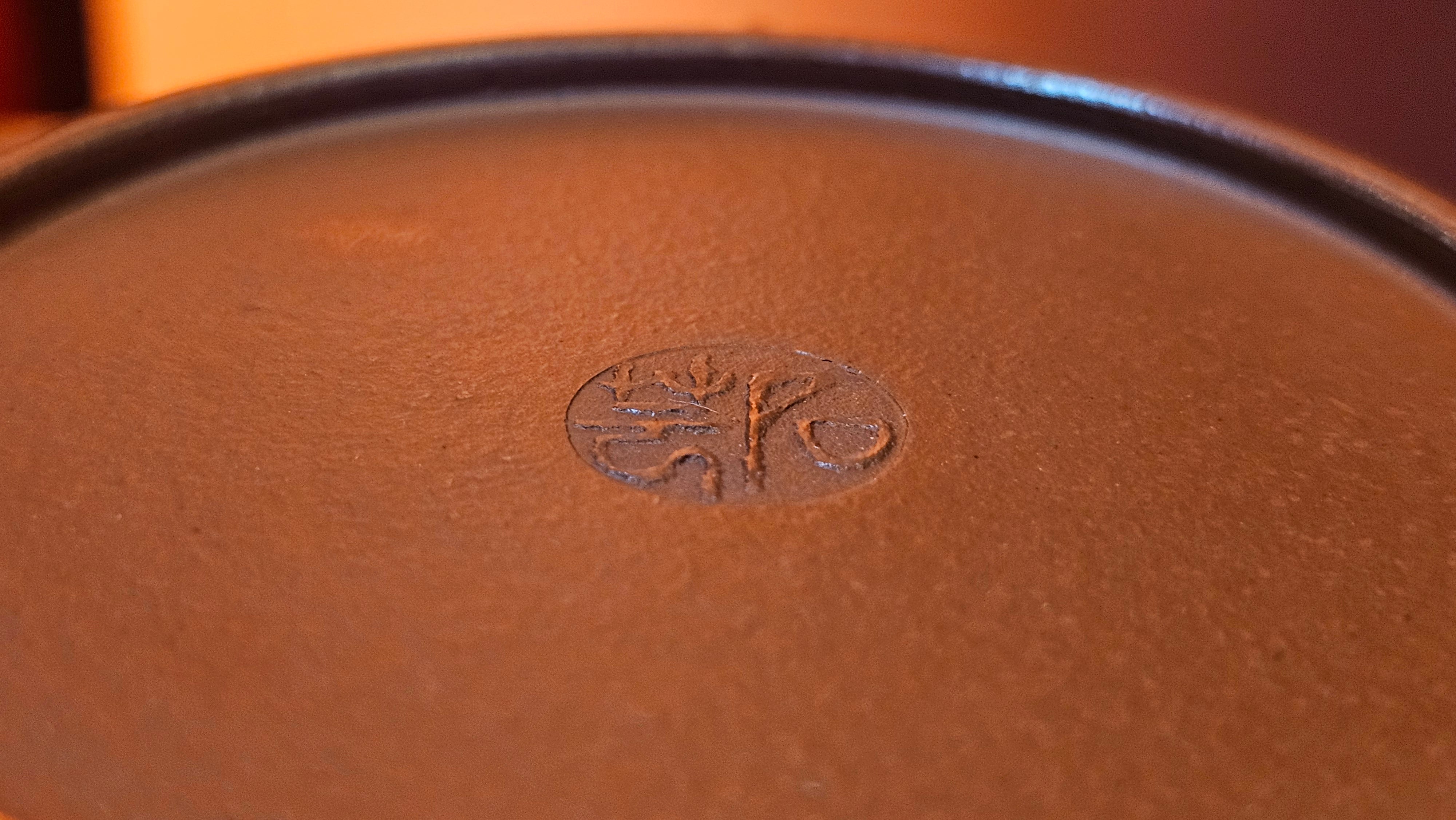 De Zhong 德钟 (Ai De Zhong 矮德钟), "上善若水", 122.8ml, Xiao Mei Yao Zhu Ni 小煤窑朱泥,  by Craftsman Shi Yun 石芸 ~ Congratulations to Mr C.T., 0048hrs 16th June 2025, MS.