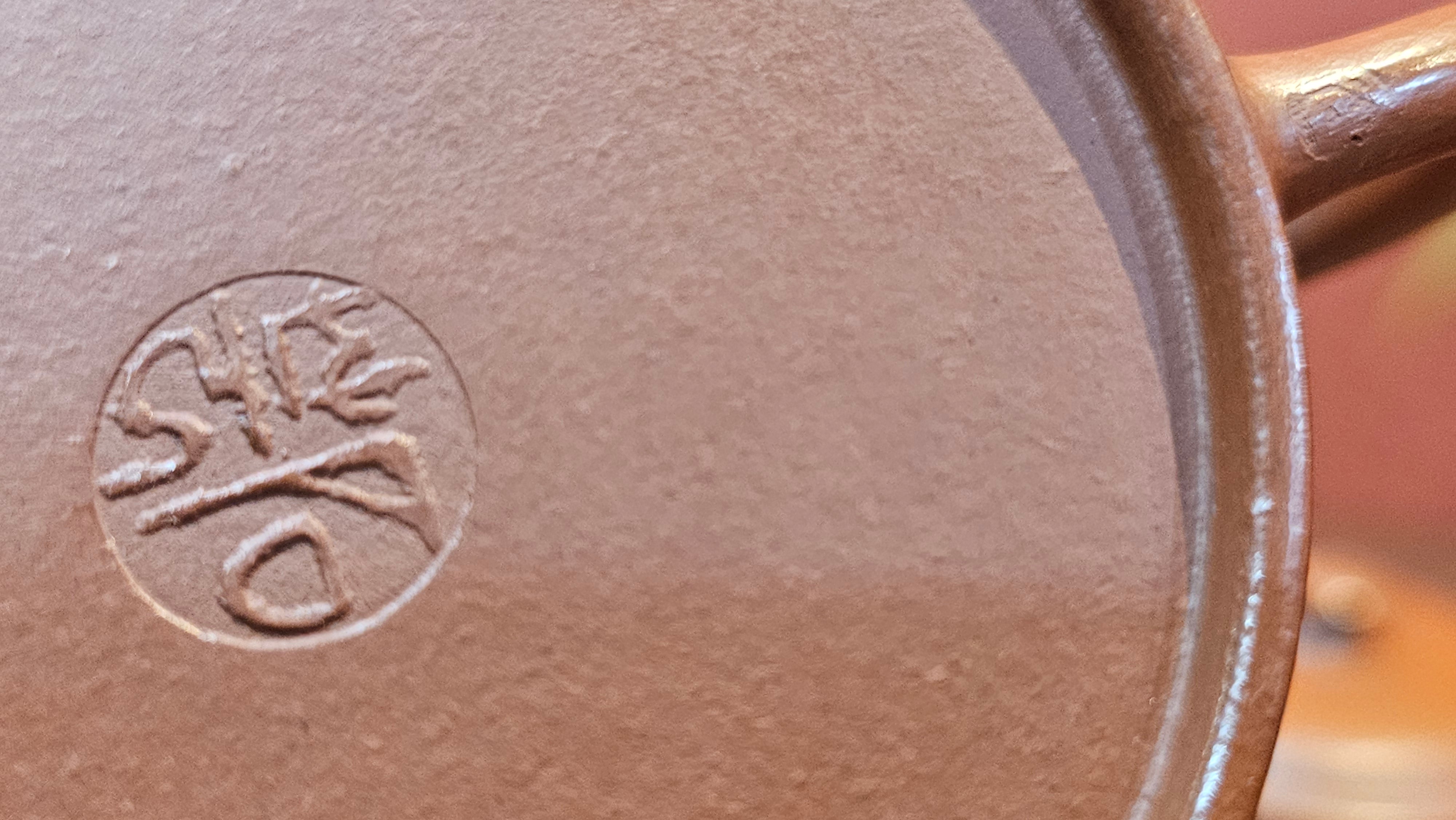 De Zhong 德钟 (Ai De Zhong 矮德钟), "上善若水", 122.8ml, Xiao Mei Yao Zhu Ni 小煤窑朱泥,  by Craftsman Shi Yun 石芸 ~ Congratulations to Mr C.T., 0048hrs 16th June 2025, MS.