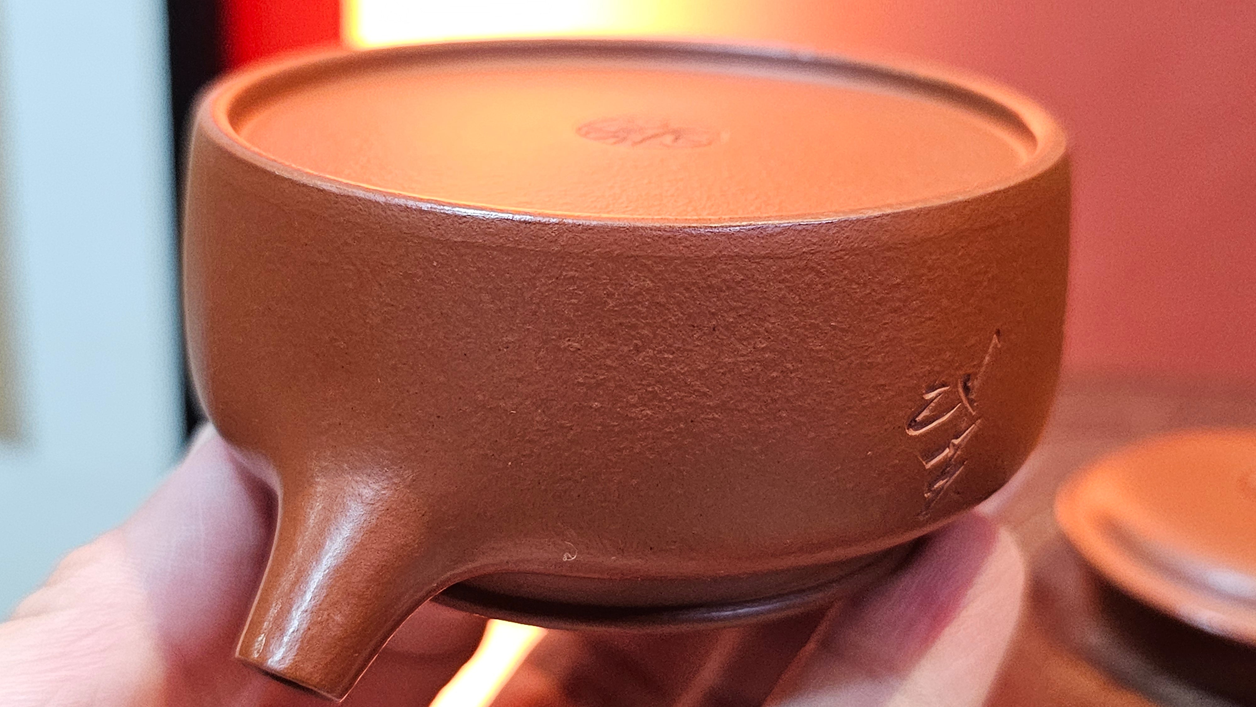 De Zhong 德钟 (Ai De Zhong 矮德钟), "上善若水", 122.8ml, Xiao Mei Yao Zhu Ni 小煤窑朱泥,  by Craftsman Shi Yun 石芸 ~ Congratulations to Mr C.T., 0048hrs 16th June 2025, MS.