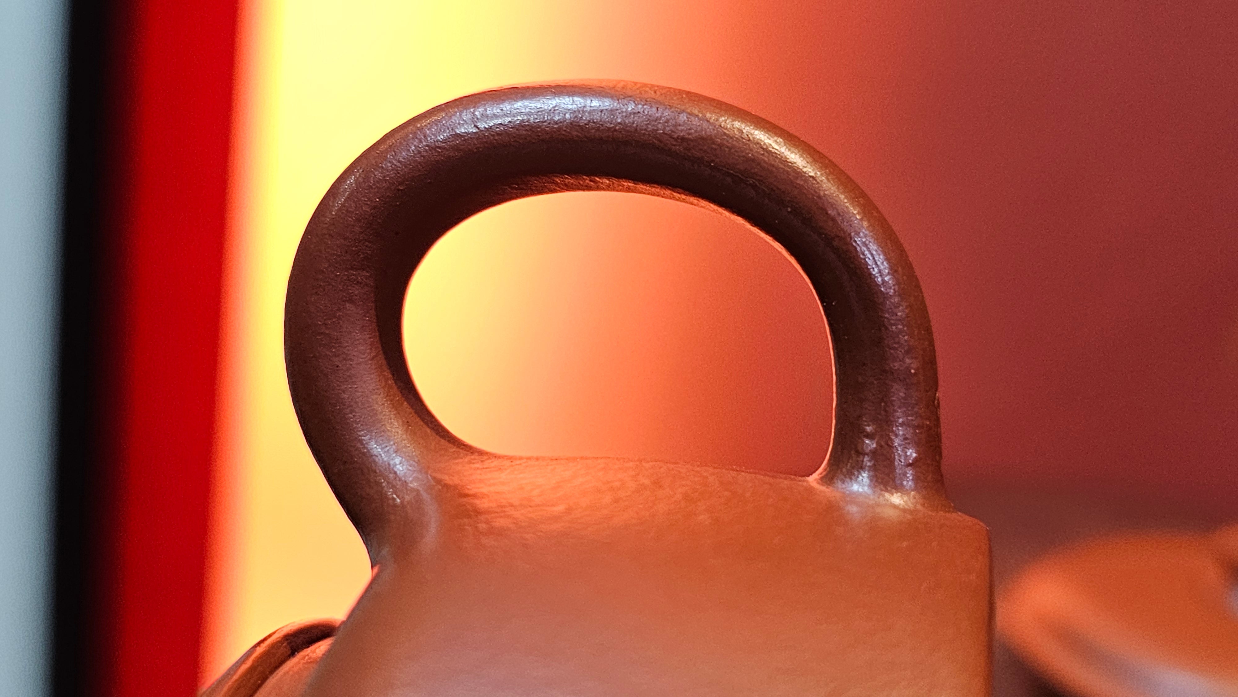 De Zhong 德钟 (Ai De Zhong 矮德钟), "上善若水", 122.8ml, Xiao Mei Yao Zhu Ni 小煤窑朱泥,  by Craftsman Shi Yun 石芸 ~ Congratulations to Mr C.T., 0048hrs 16th June 2025, MS.