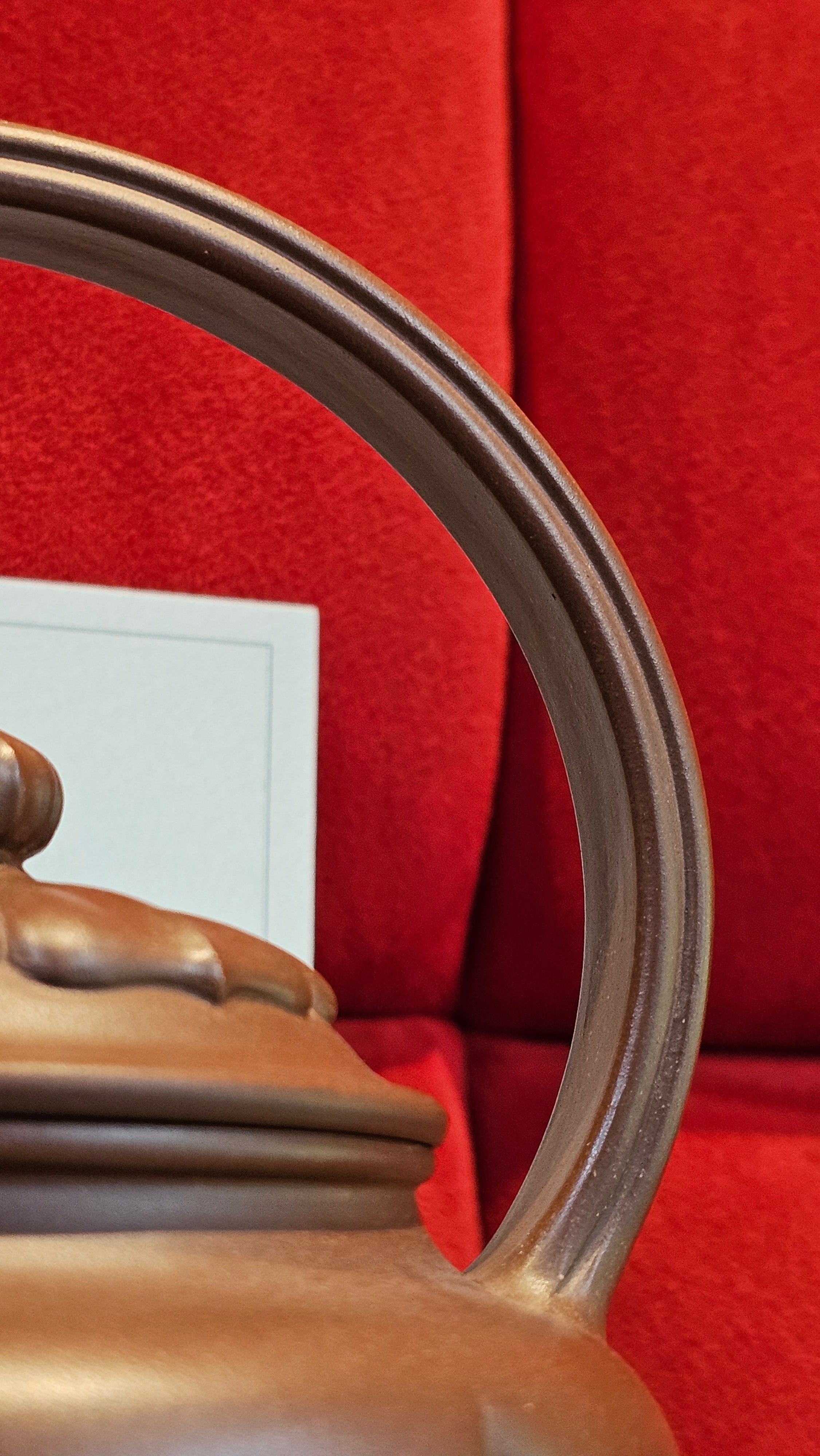 《禅意提梁》"Chan Yi Ti Liang~ Meditative Enlightenment:Top Handle", 493.3ml, ~ Crafted by L3A Master Consummate Artist Li Yan Ru 李艳如。