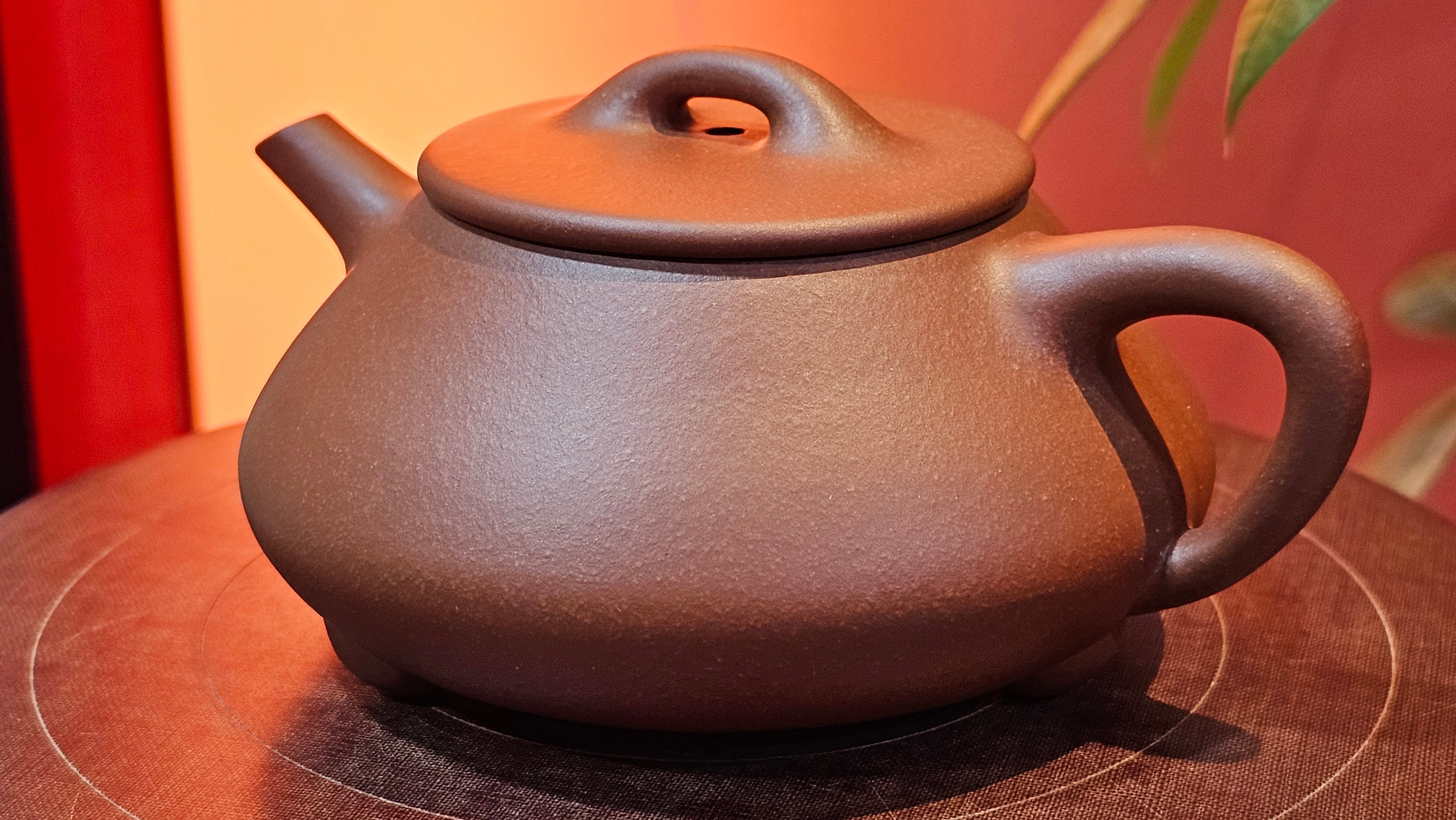 Shuo Piao 硕瓢, 221.3ml, Zi Ni 紫泥, by our Collaborative Craftsman Chen Huan 陈欢 ~ Congratulations to Mr R., 1728hrs 14th June 2025, Miami, FL.