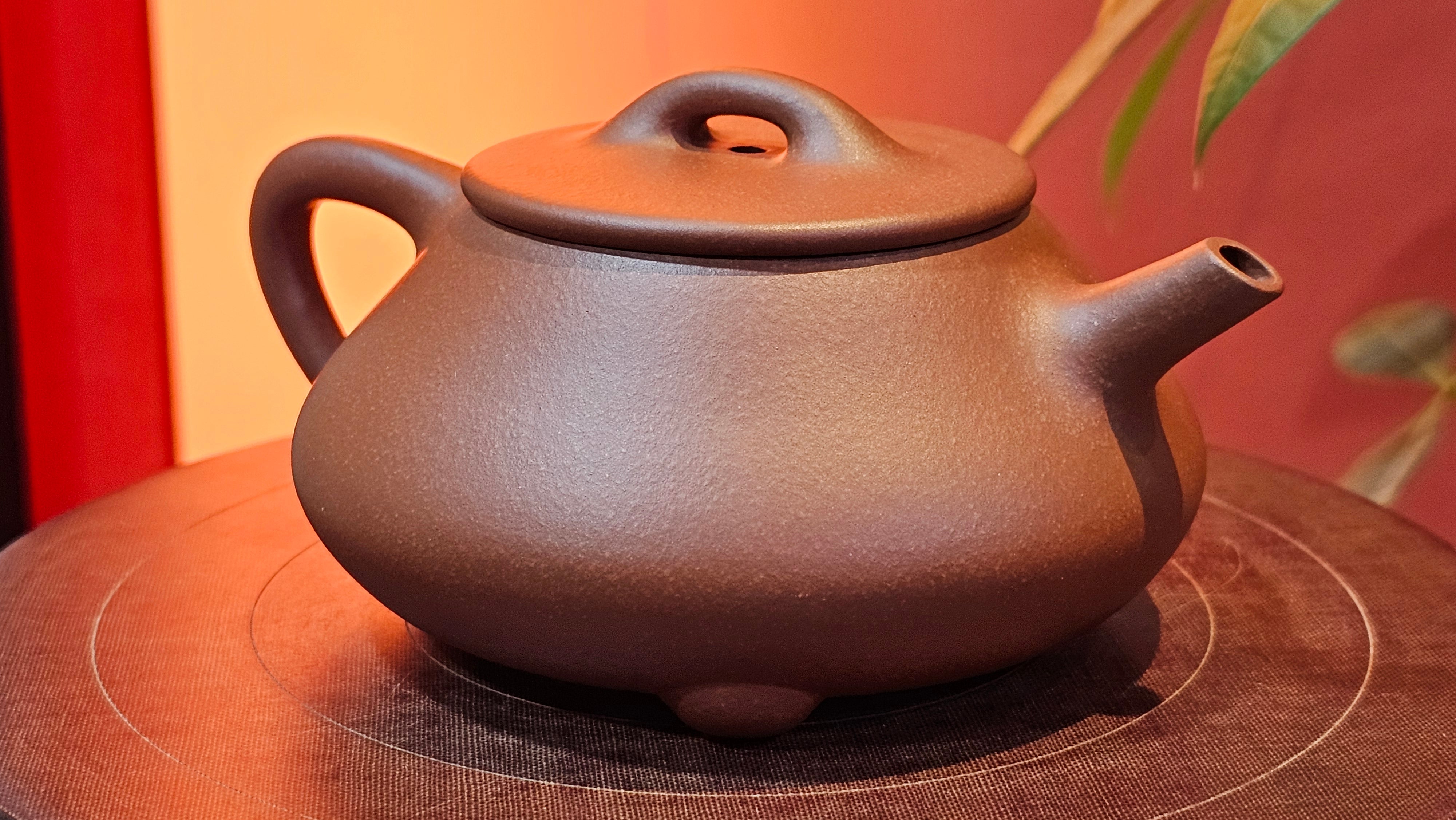 Shuo Piao 硕瓢, 221.3ml, Zi Ni 紫泥, by our Collaborative Craftsman Chen Huan 陈欢 ~ Congratulations to Mr R., 1728hrs 14th June 2025, Miami, FL.